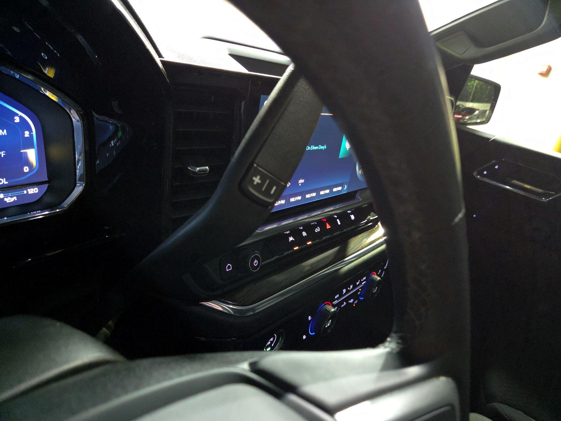 Thumbnail: 2023 Chevrolet Silverado 1500 - 17