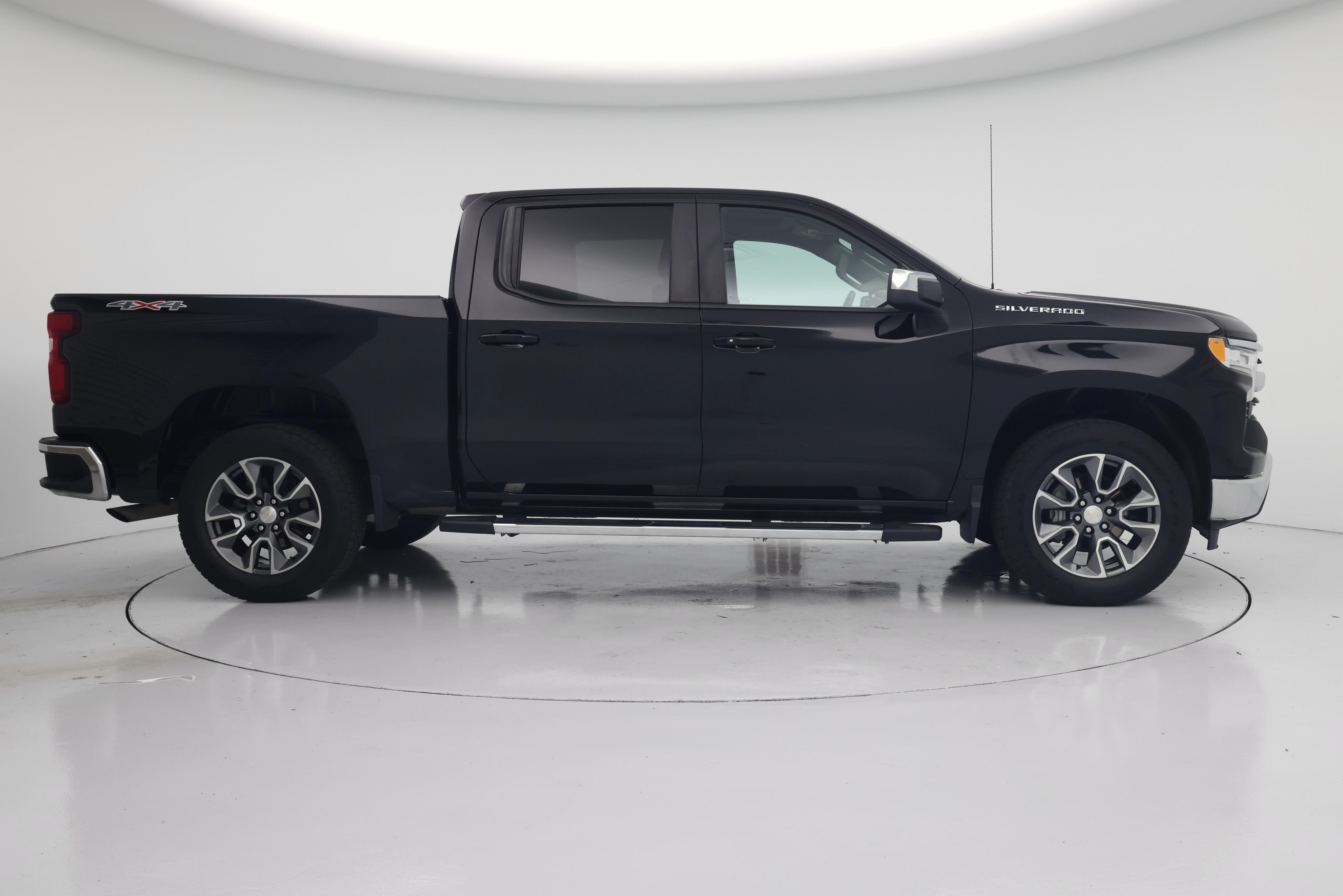 Thumbnail: 2023 Chevrolet Silverado 1500 - 7