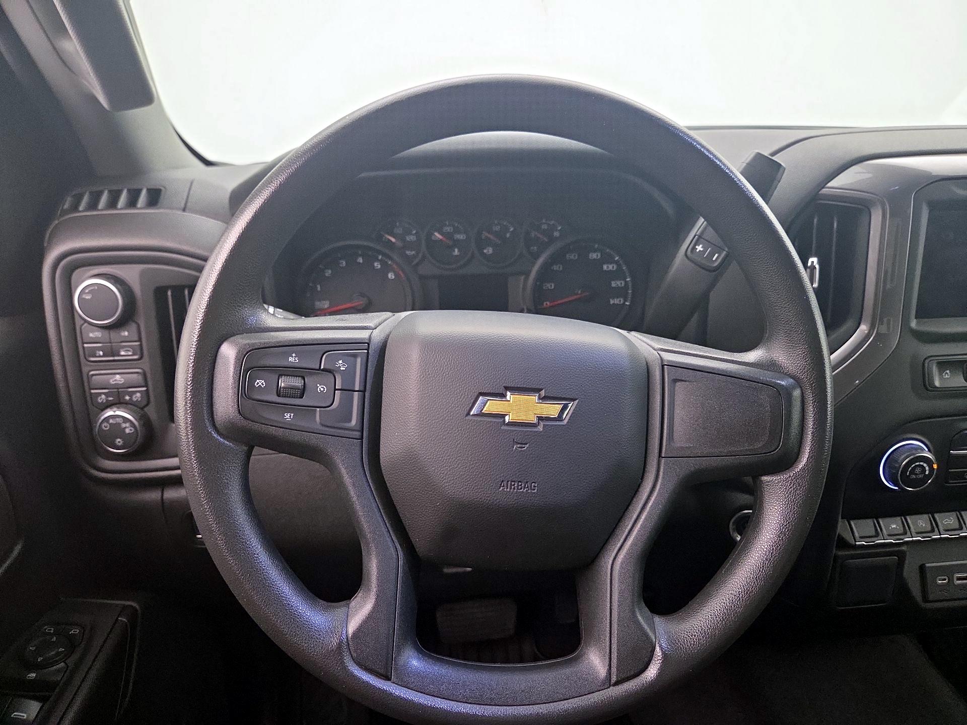Thumbnail: 2022 Chevrolet Silverado 1500 - 10