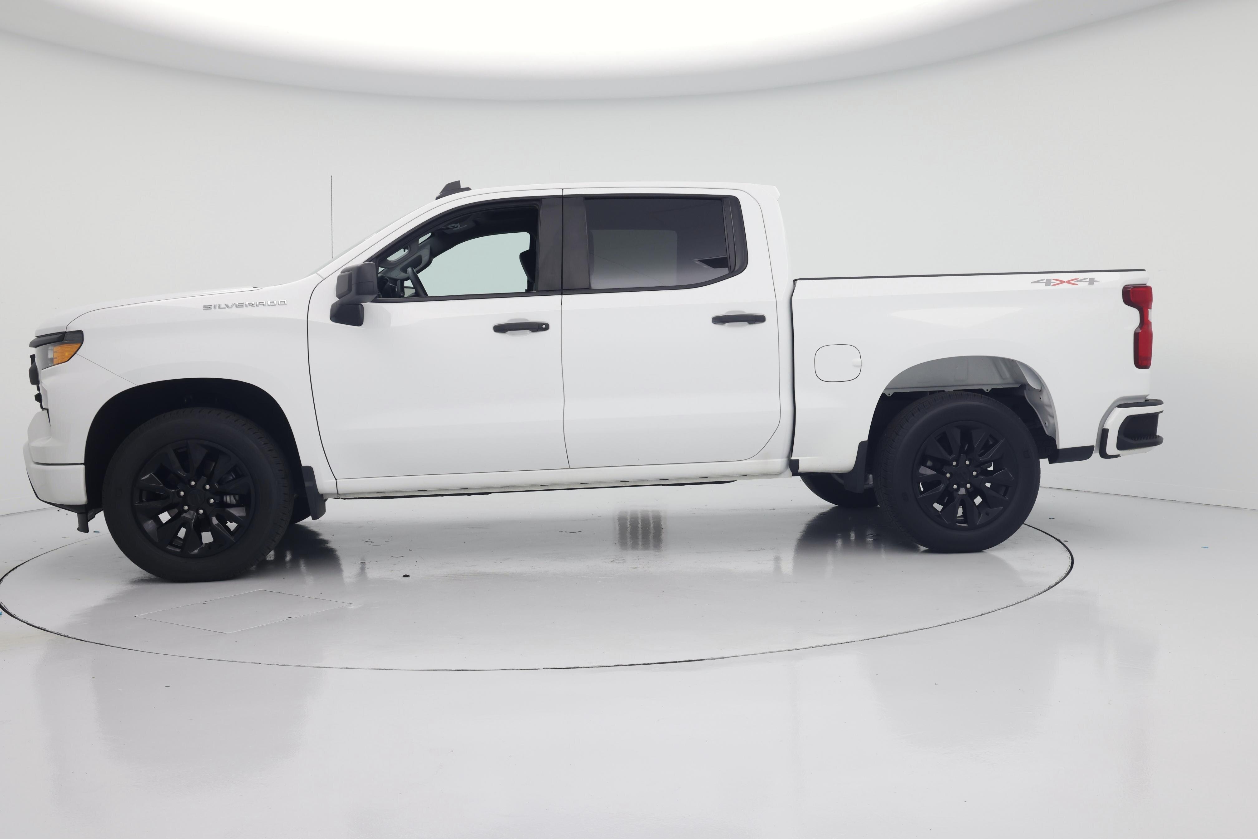 Thumbnail: 2022 Chevrolet Silverado 1500 - 3