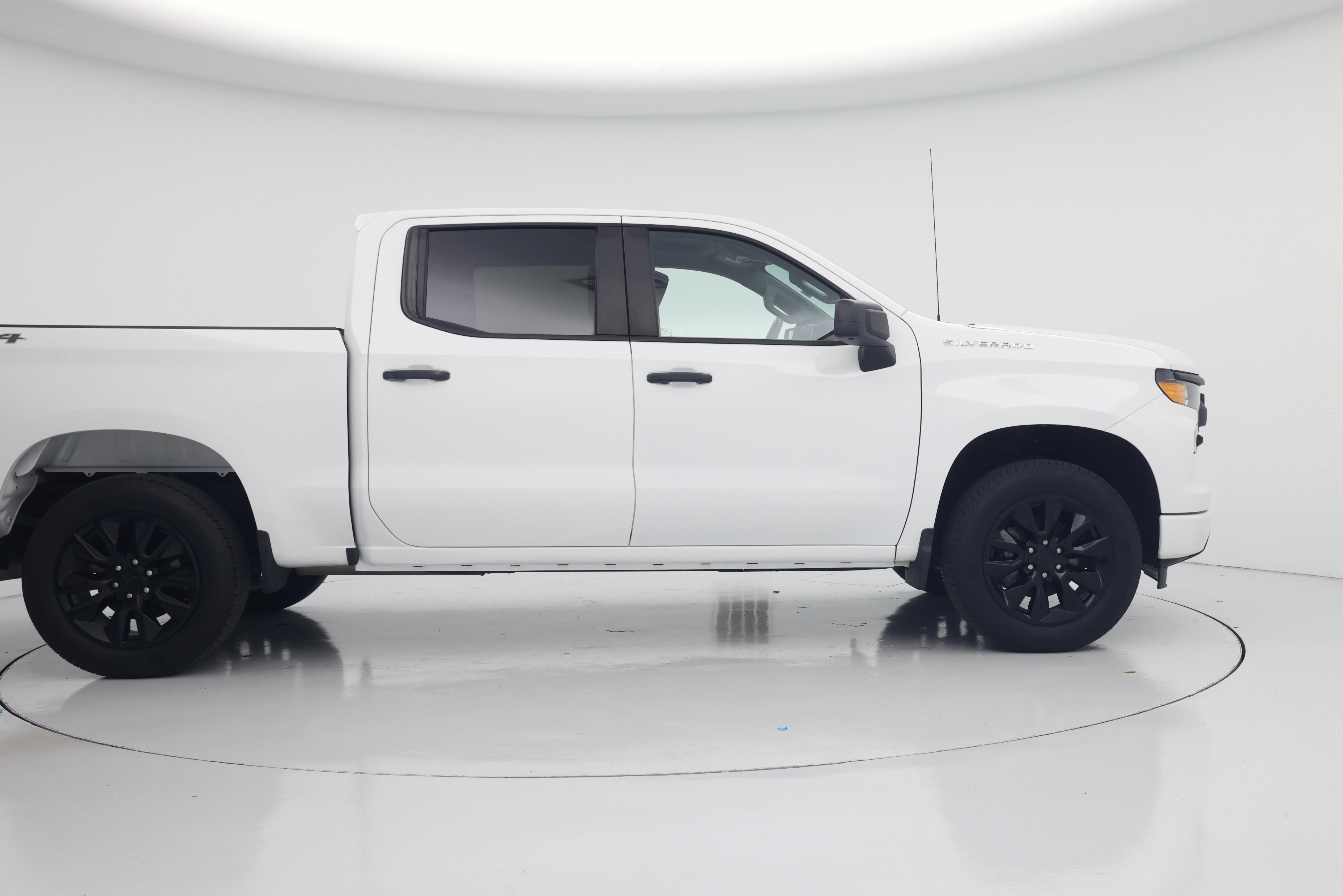 Thumbnail: 2022 Chevrolet Silverado 1500 - 7