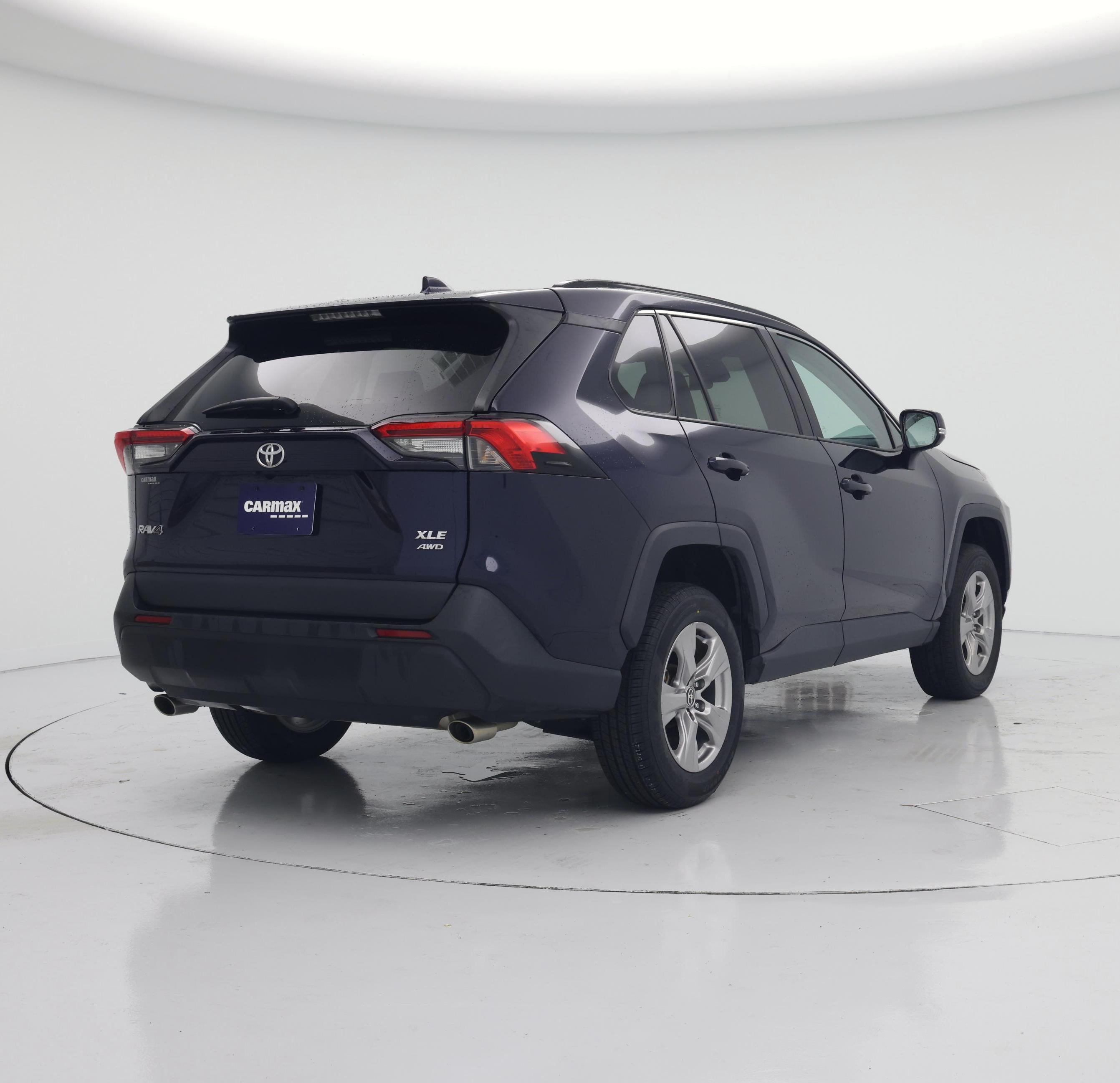 Thumbnail: 2022 Toyota RAV4 - 8