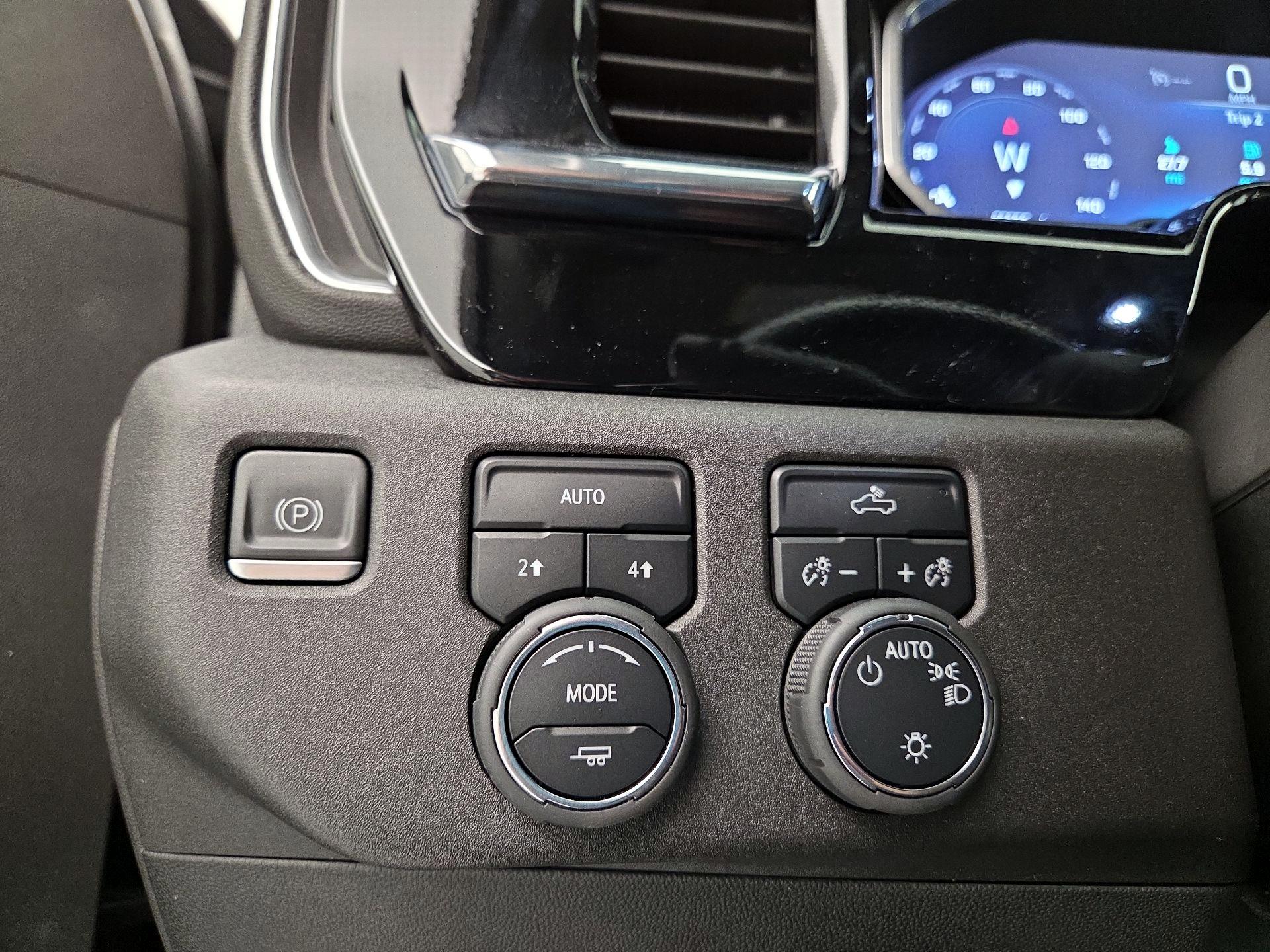 Thumbnail: 2023 Chevrolet Silverado 1500 - 13