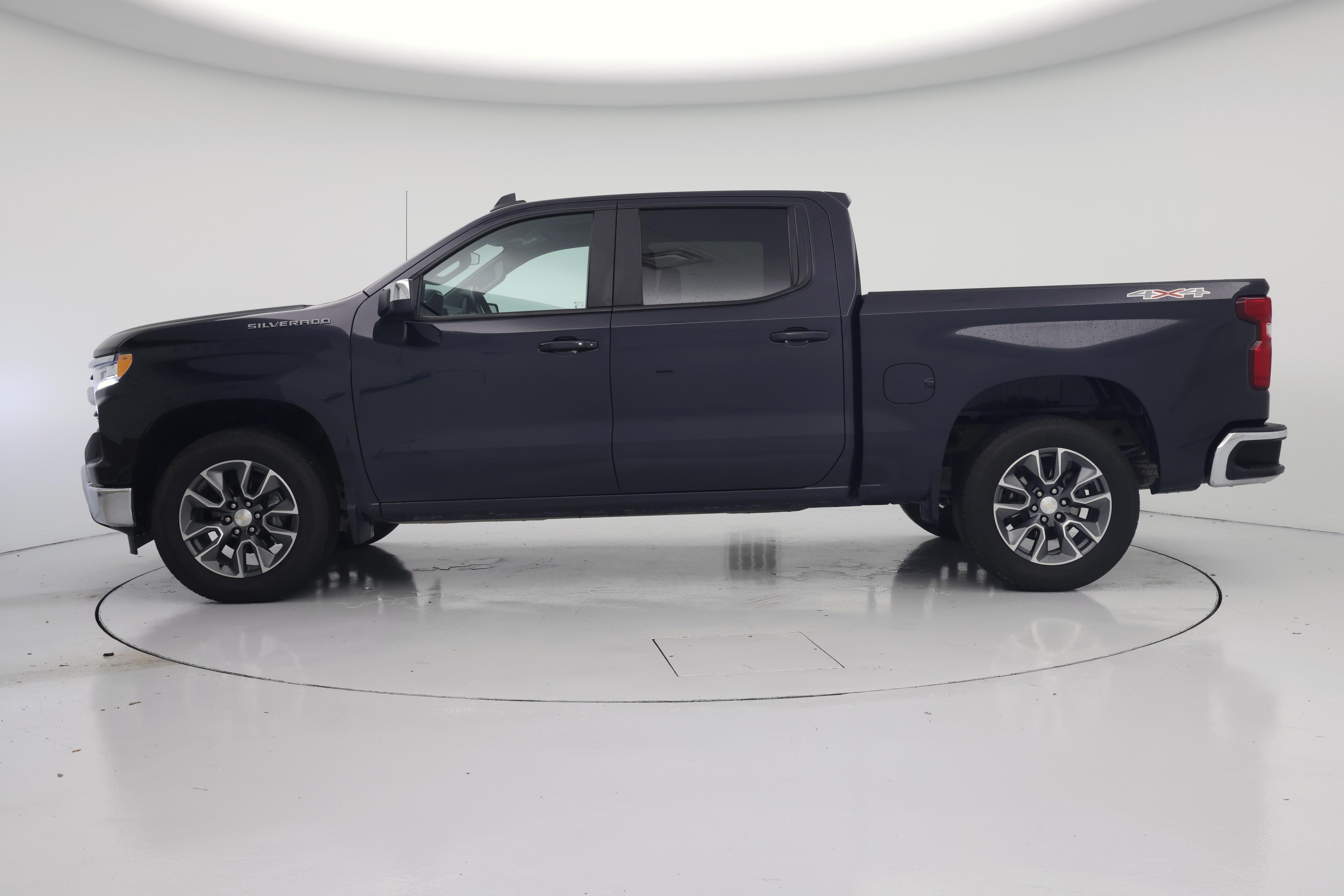 Thumbnail: 2023 Chevrolet Silverado 1500 - 3