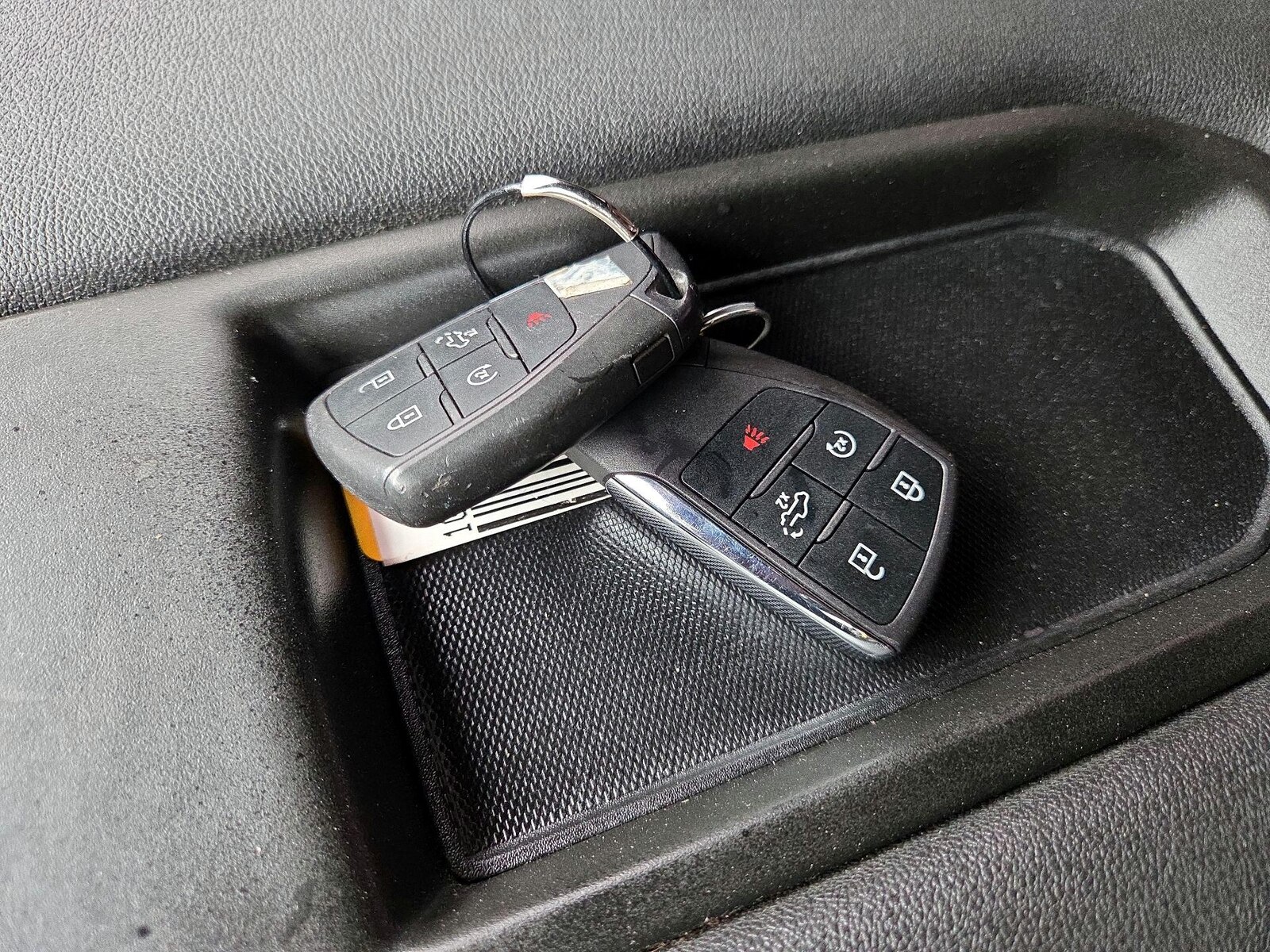 2023 Chevrolet Silverado 1500 LT - Photo 23