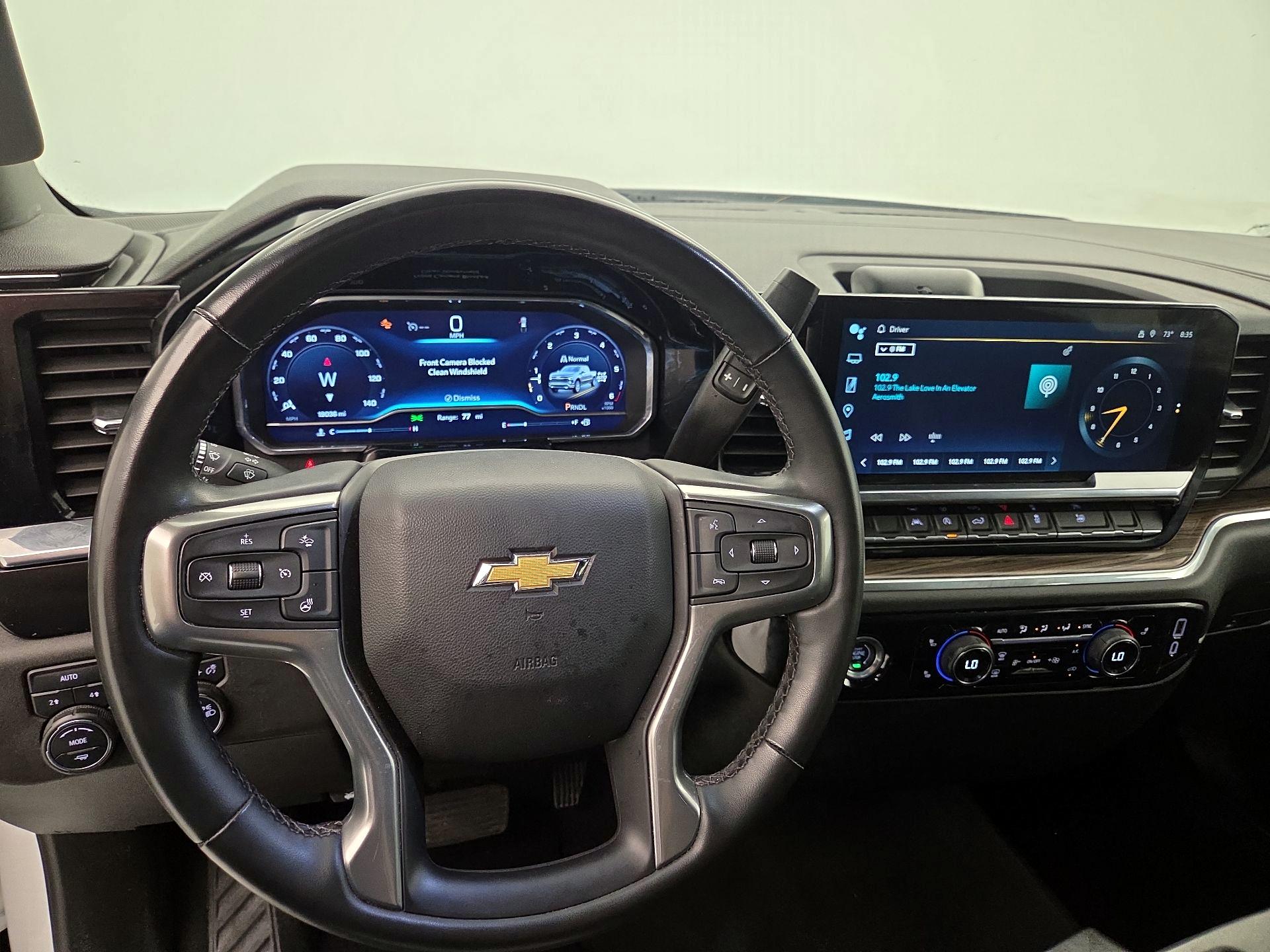 Thumbnail: 2023 Chevrolet Silverado 1500 - 10