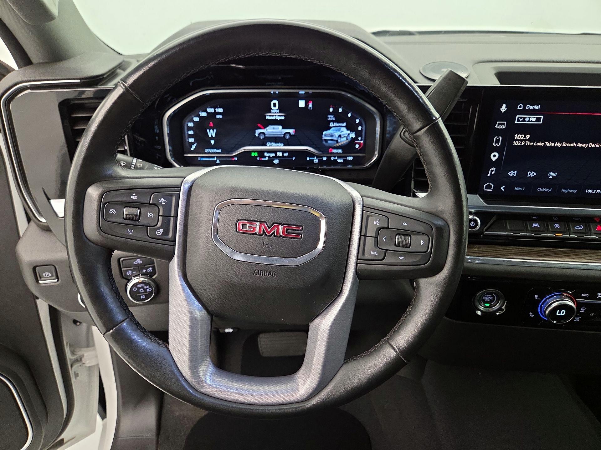 Thumbnail: 2023 GMC Sierra 1500 - 10