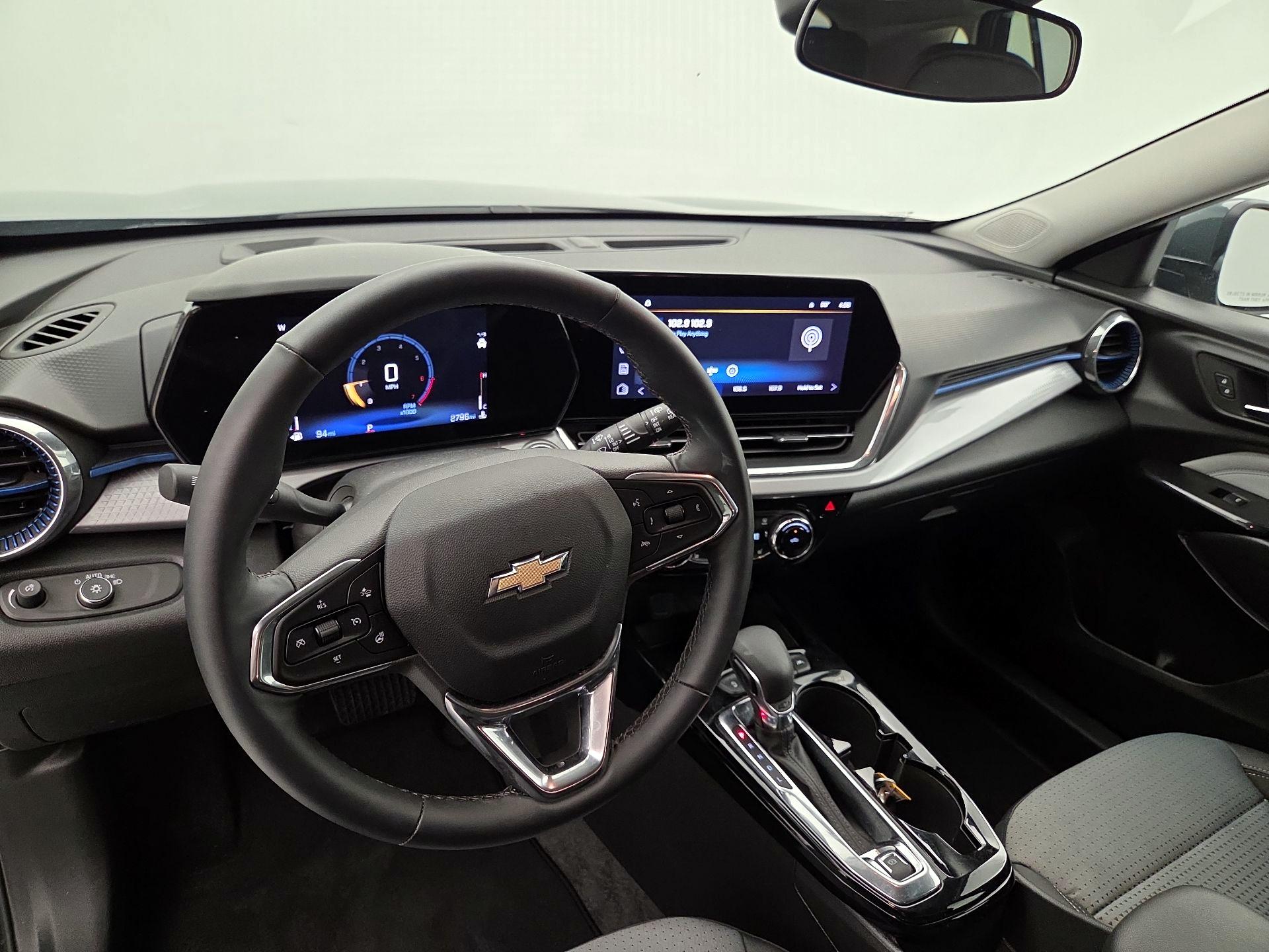 Thumbnail: 2025 Chevrolet Trax - 9