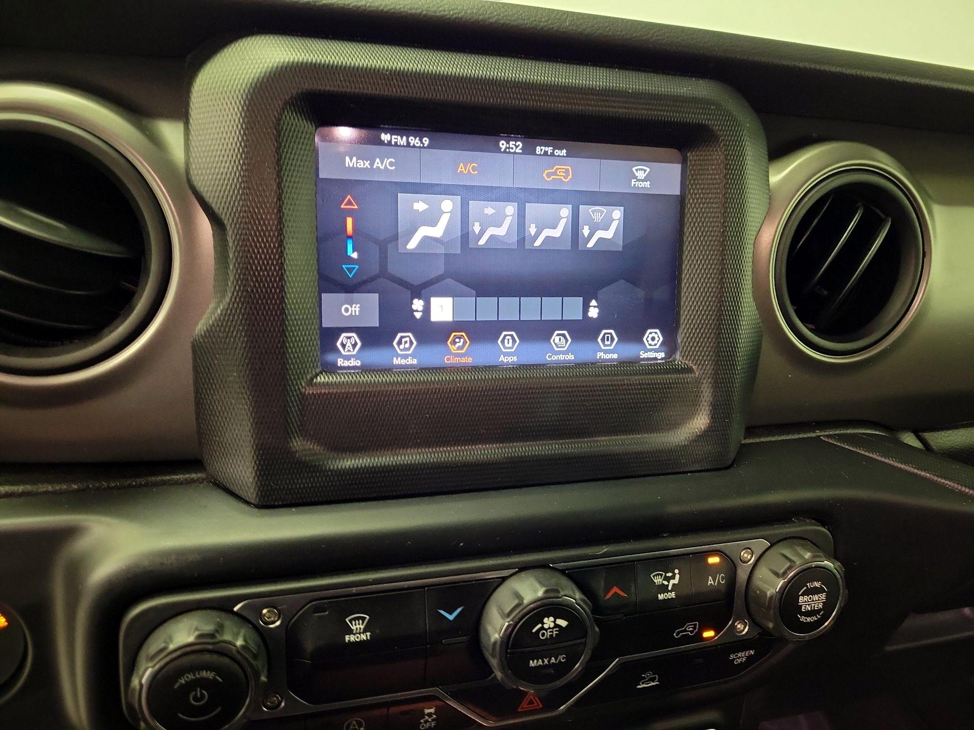 Thumbnail: 2023 Jeep Wrangler - 16