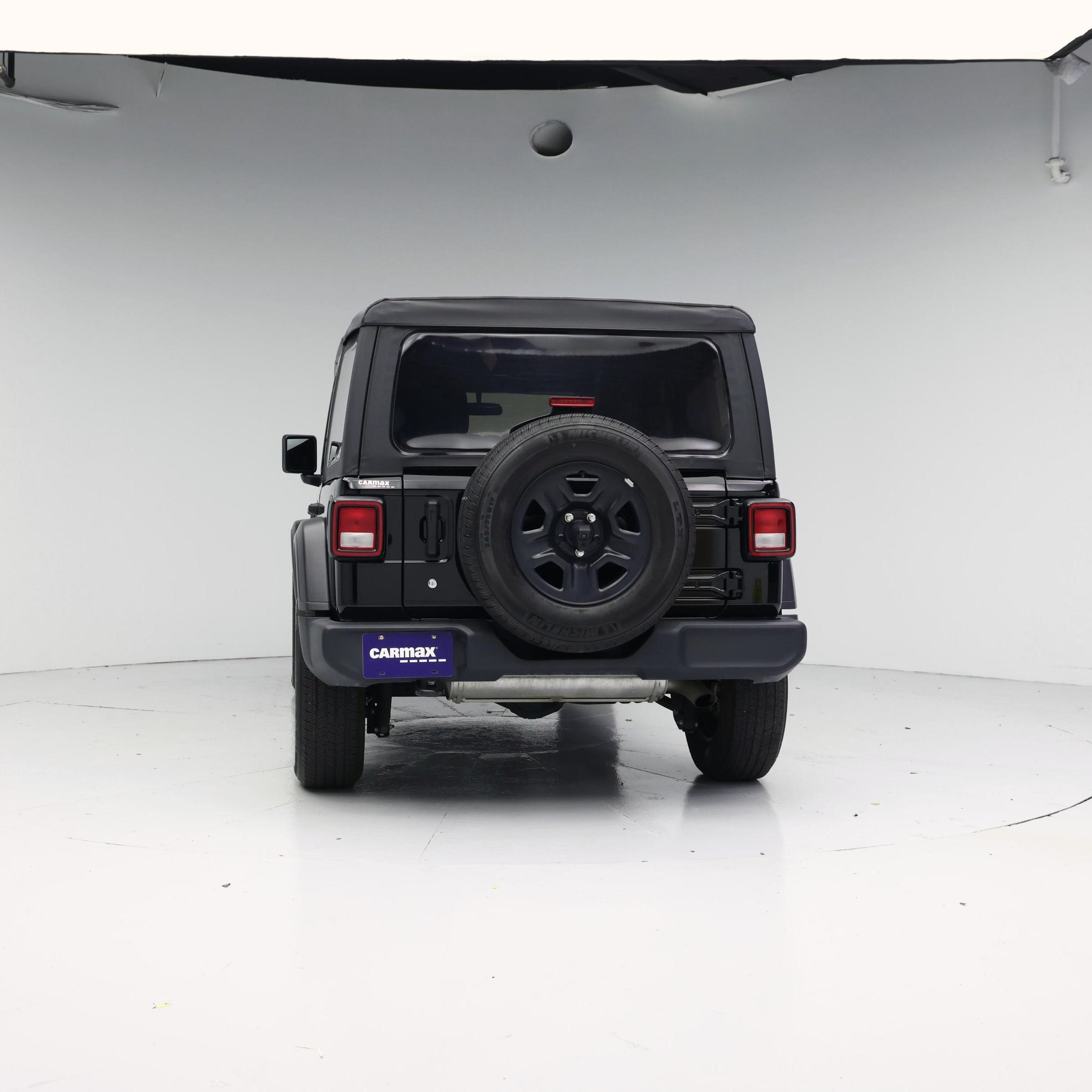 Thumbnail: 2023 Jeep Wrangler - 6