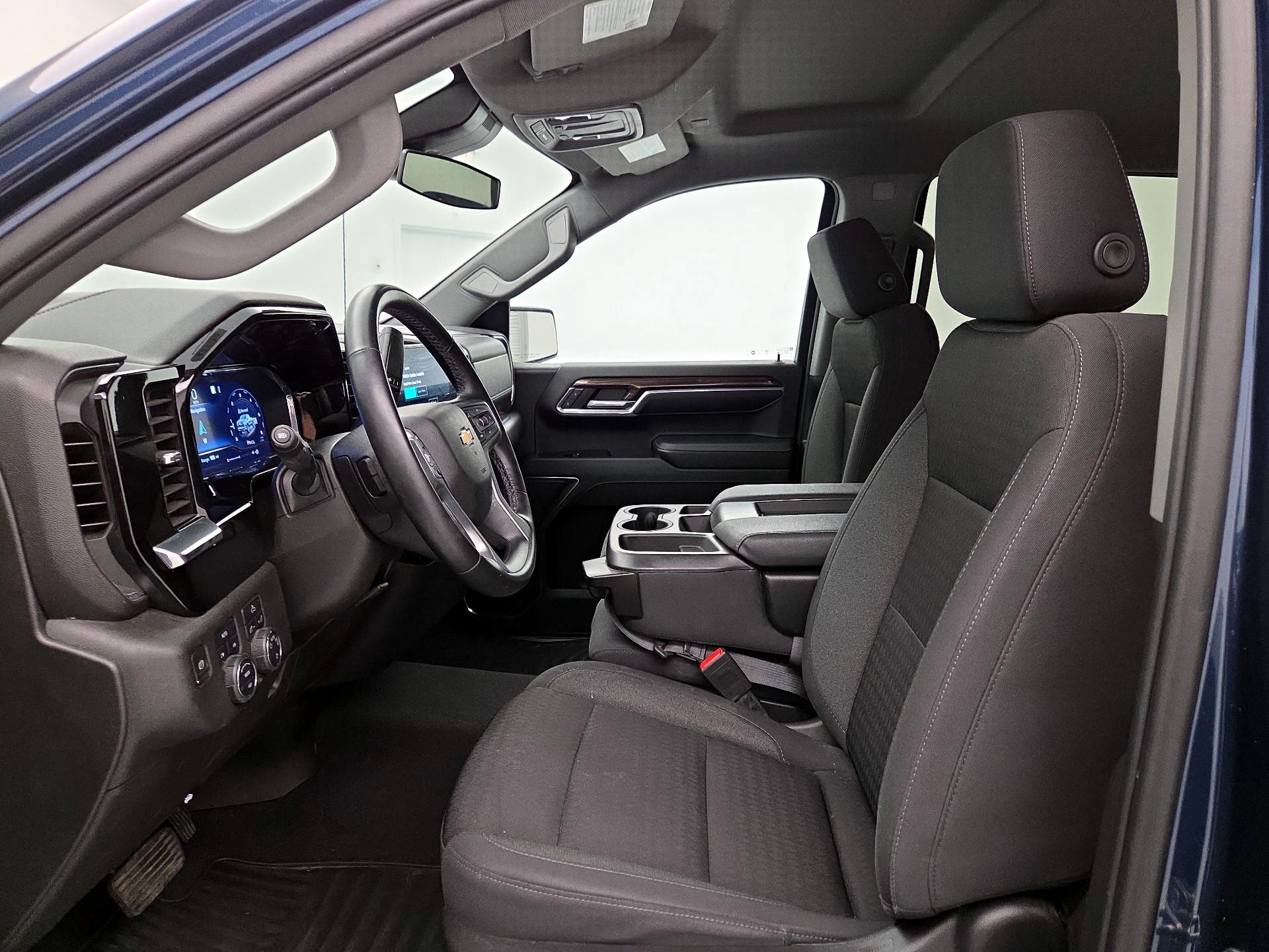 Thumbnail: 2023 Chevrolet Silverado 1500 - 11