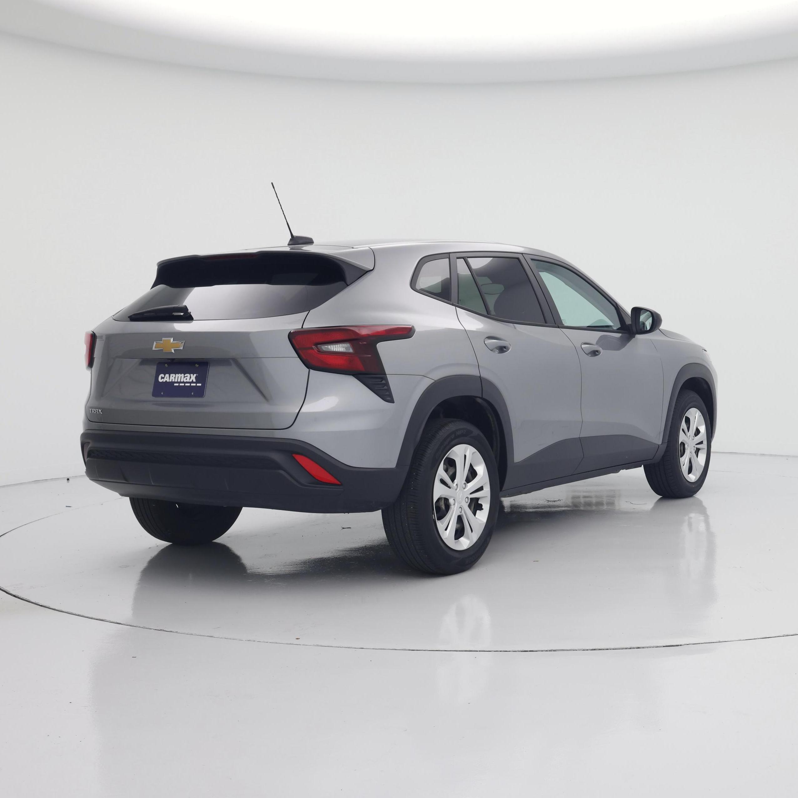 Thumbnail: 2024 Chevrolet Trax - 8