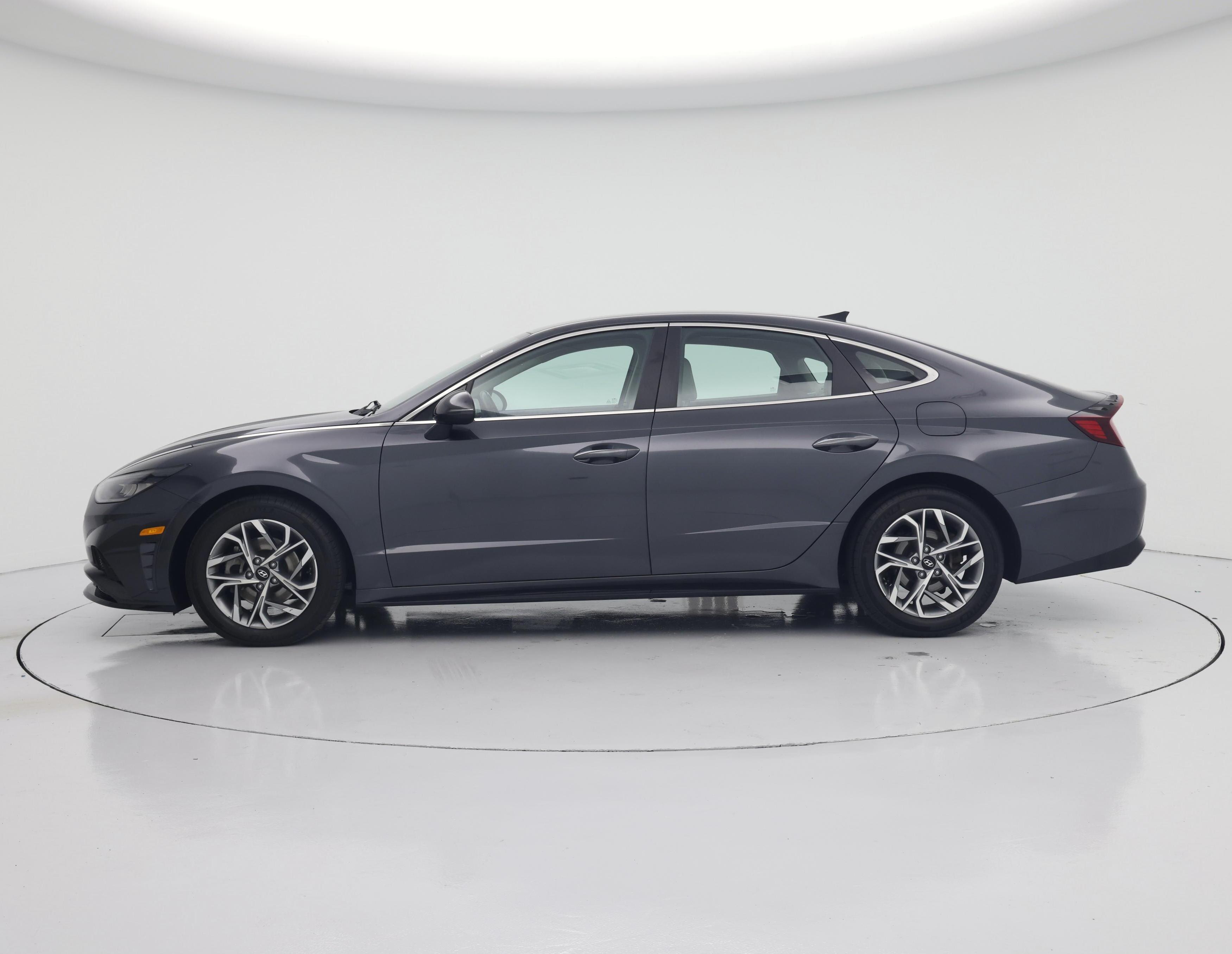 Thumbnail: 2020 Hyundai Sonata - 3