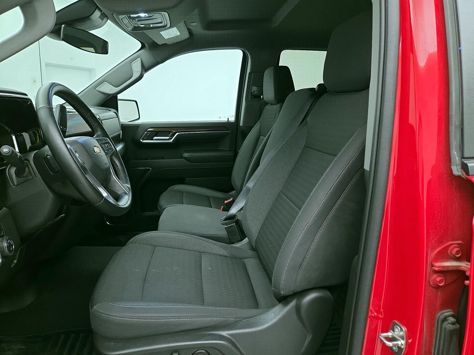 Thumbnail: 2023 Chevrolet Silverado 1500 - 11