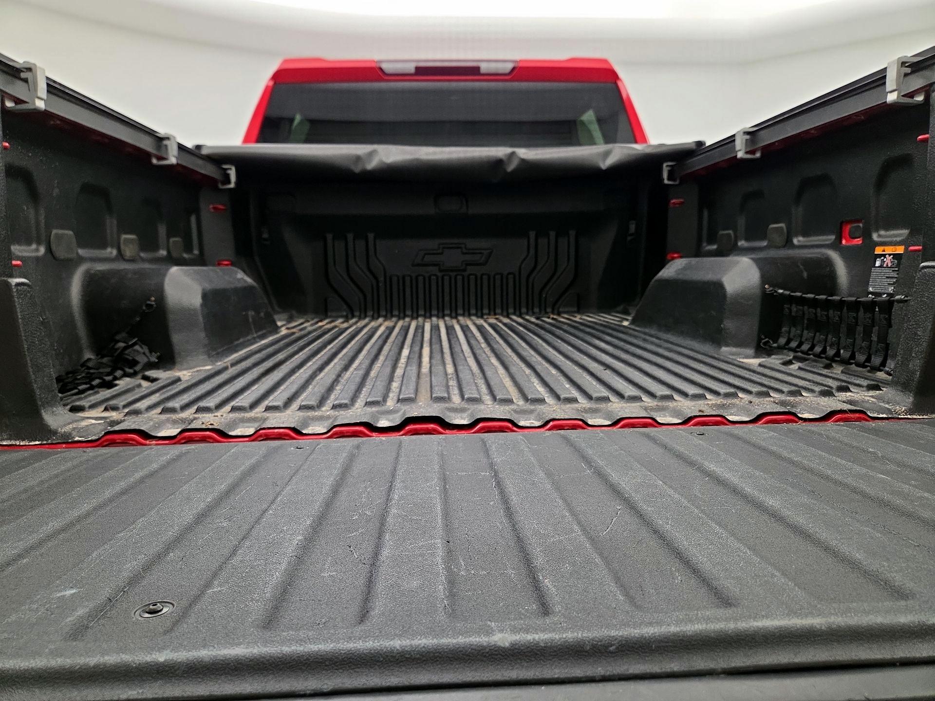Thumbnail: 2023 Chevrolet Silverado 1500 - 20