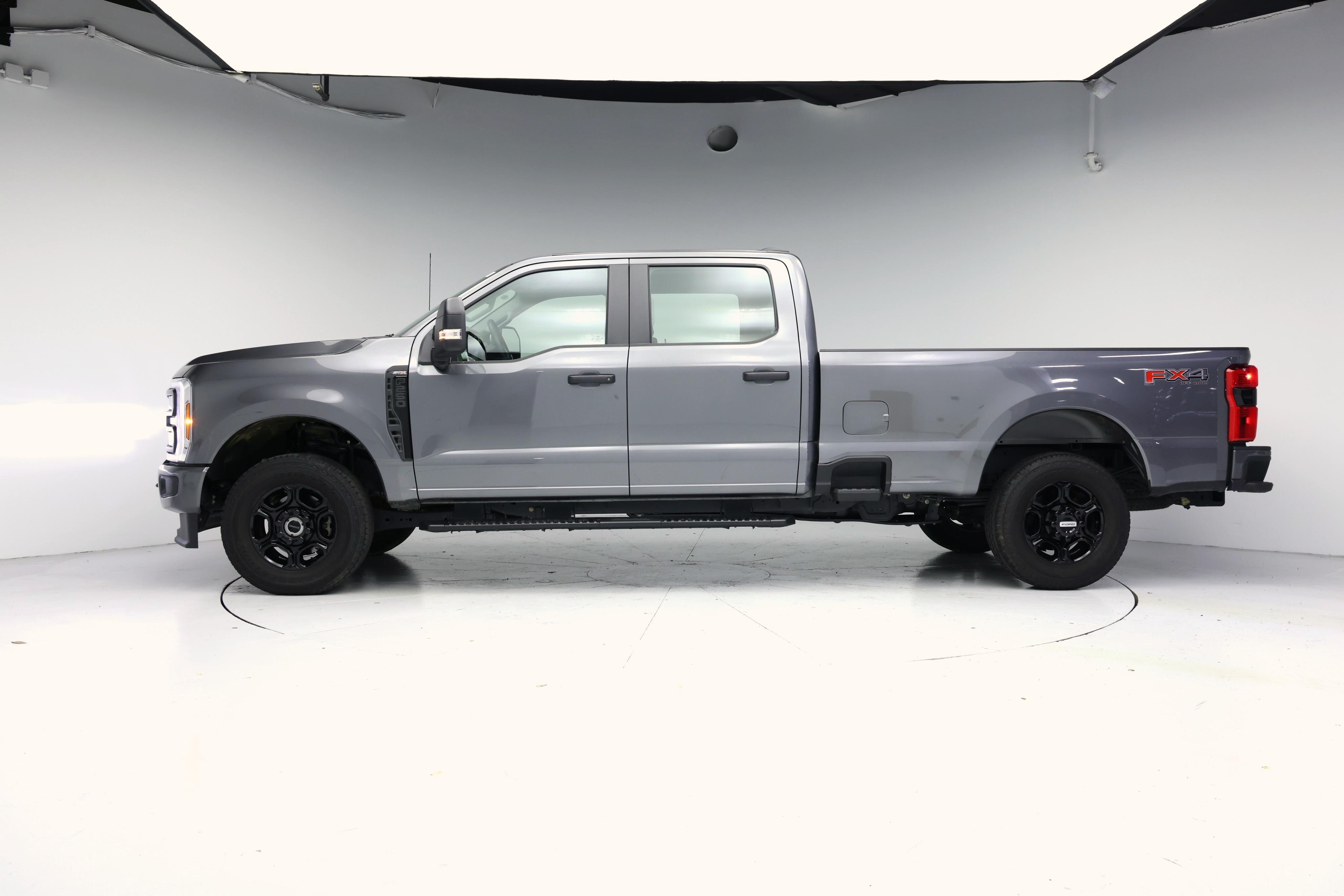 Thumbnail: 2025 Ford F-250 - 3