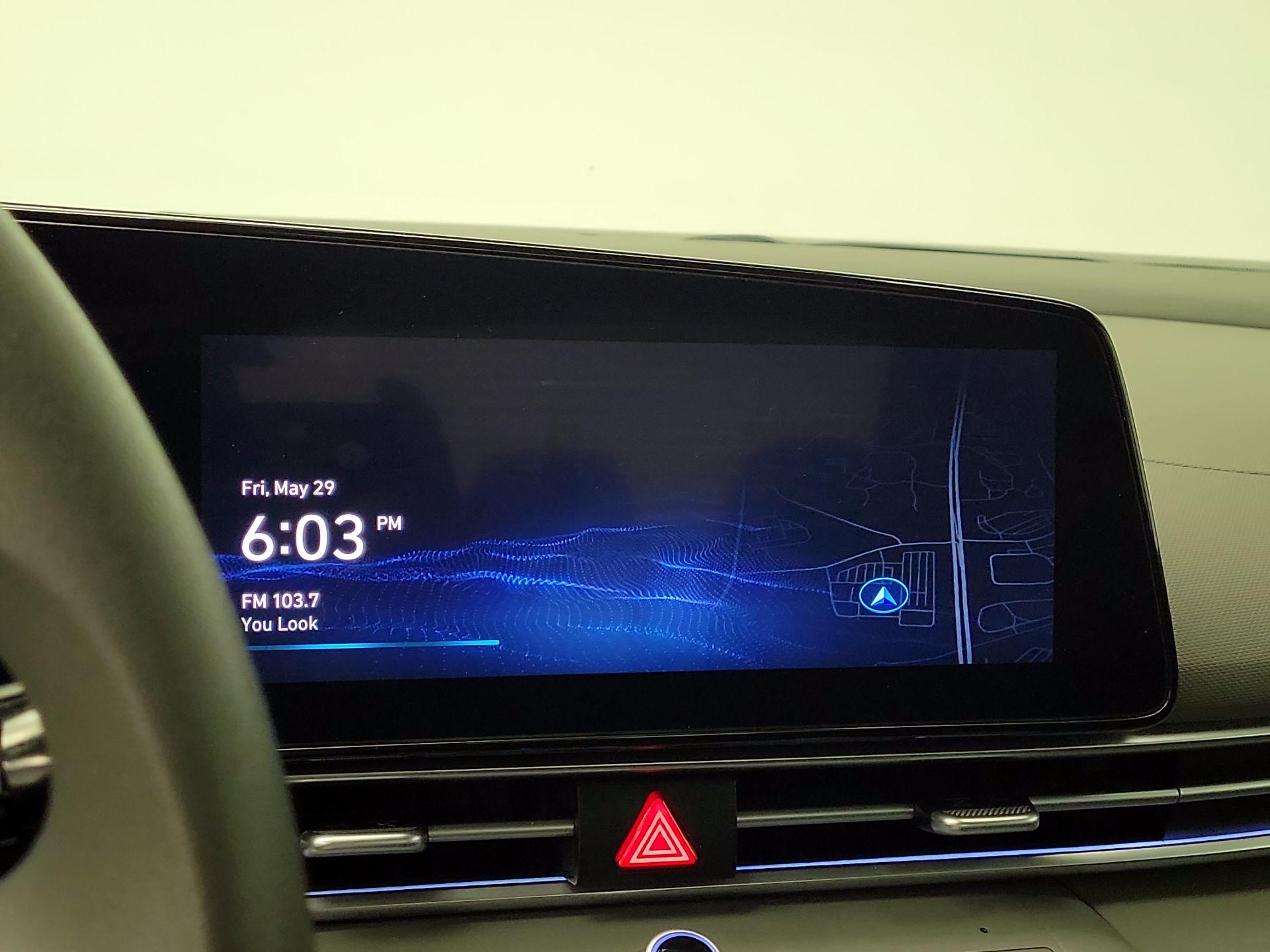 Thumbnail: 2024 Hyundai Elantra - 15