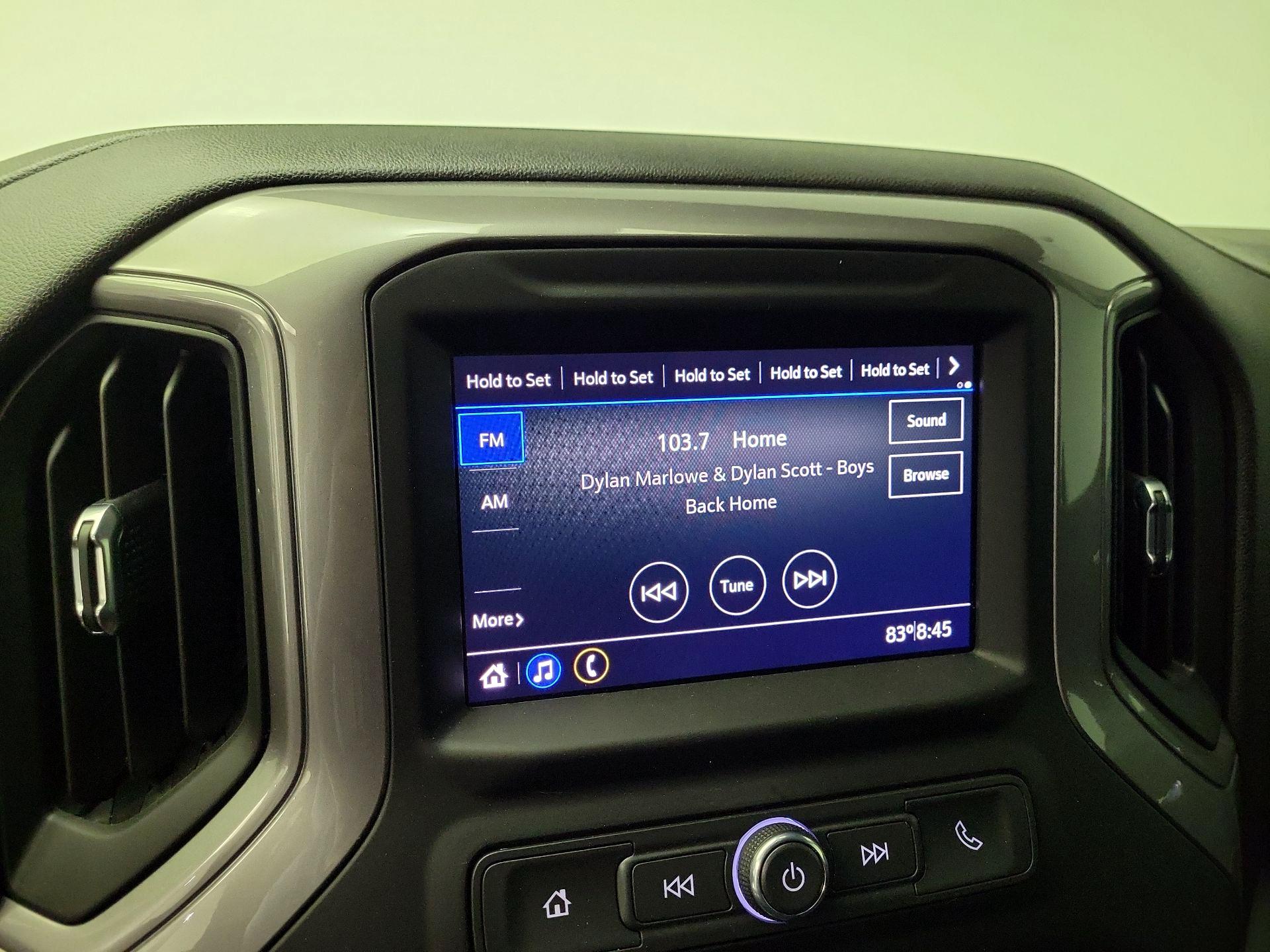 Thumbnail: 2022 Chevrolet Silverado 1500 - 15