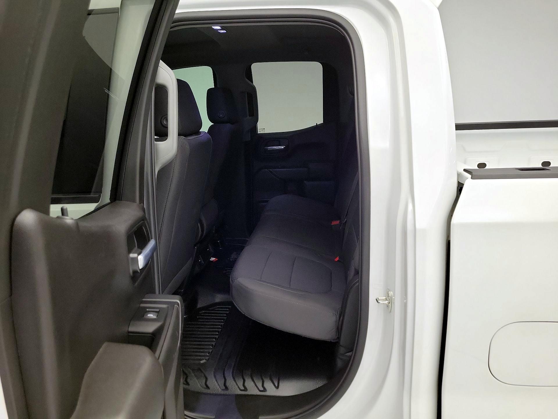 Thumbnail: 2022 Chevrolet Silverado 1500 - 19