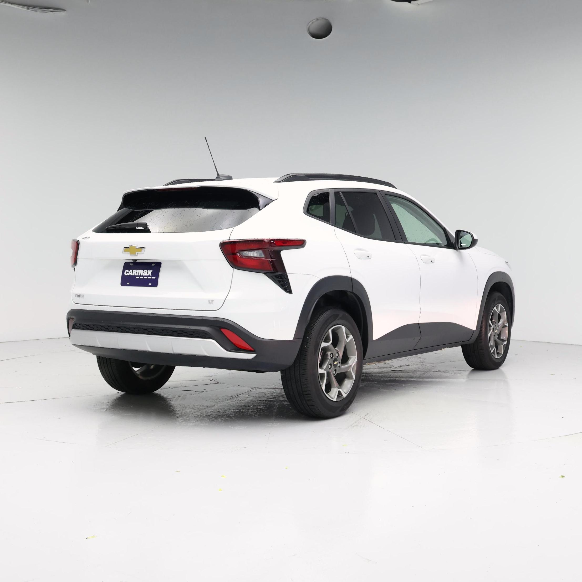Thumbnail: 2025 Chevrolet Trax - 8