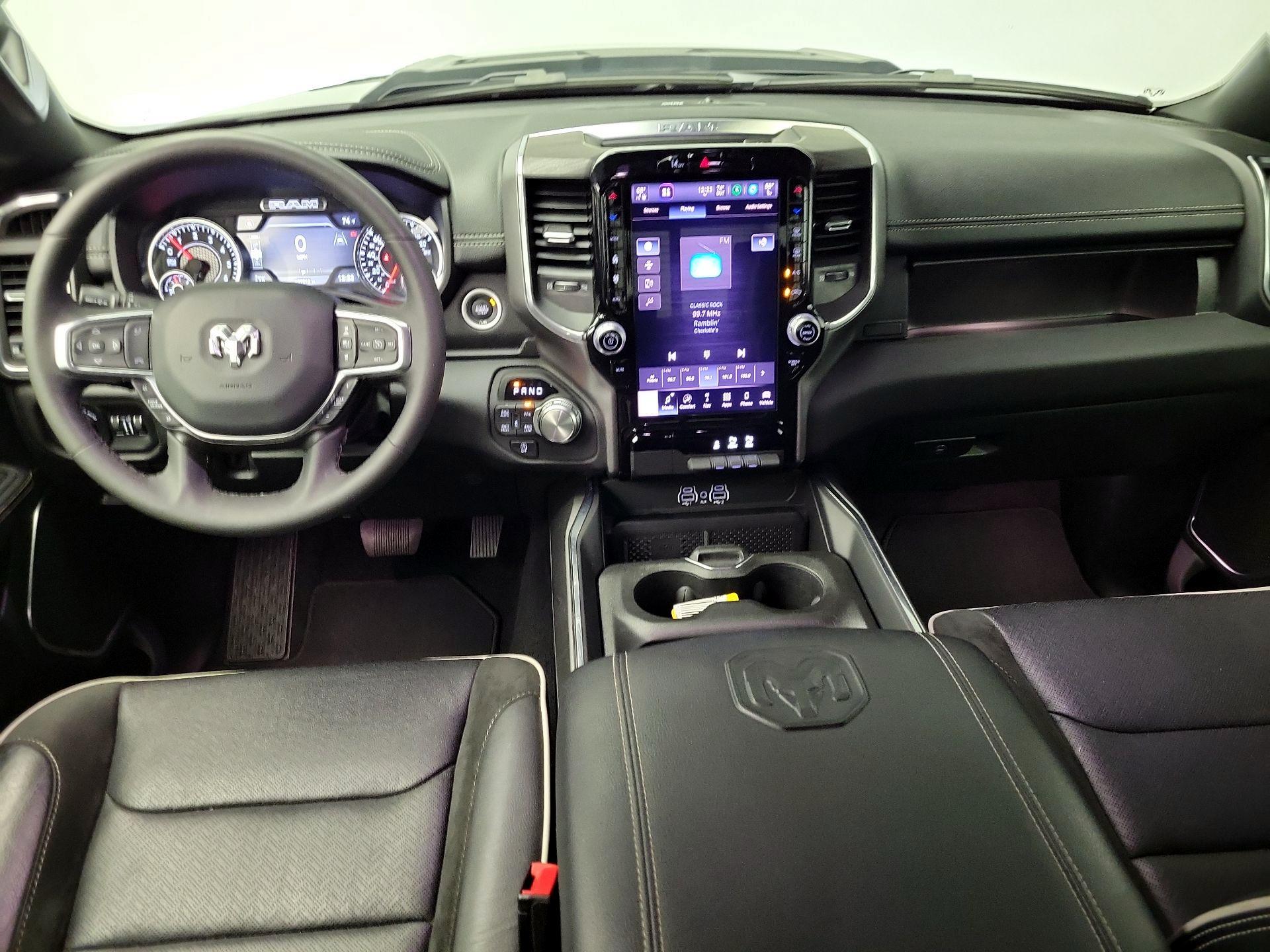 Thumbnail: 2025 RAM 1500 - 9
