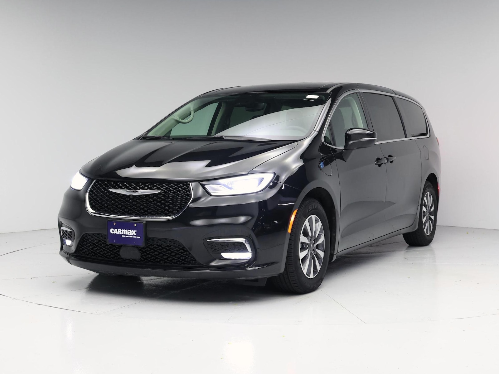 2023 Chrysler Pacifica Hybrid Touring L - Photo 5