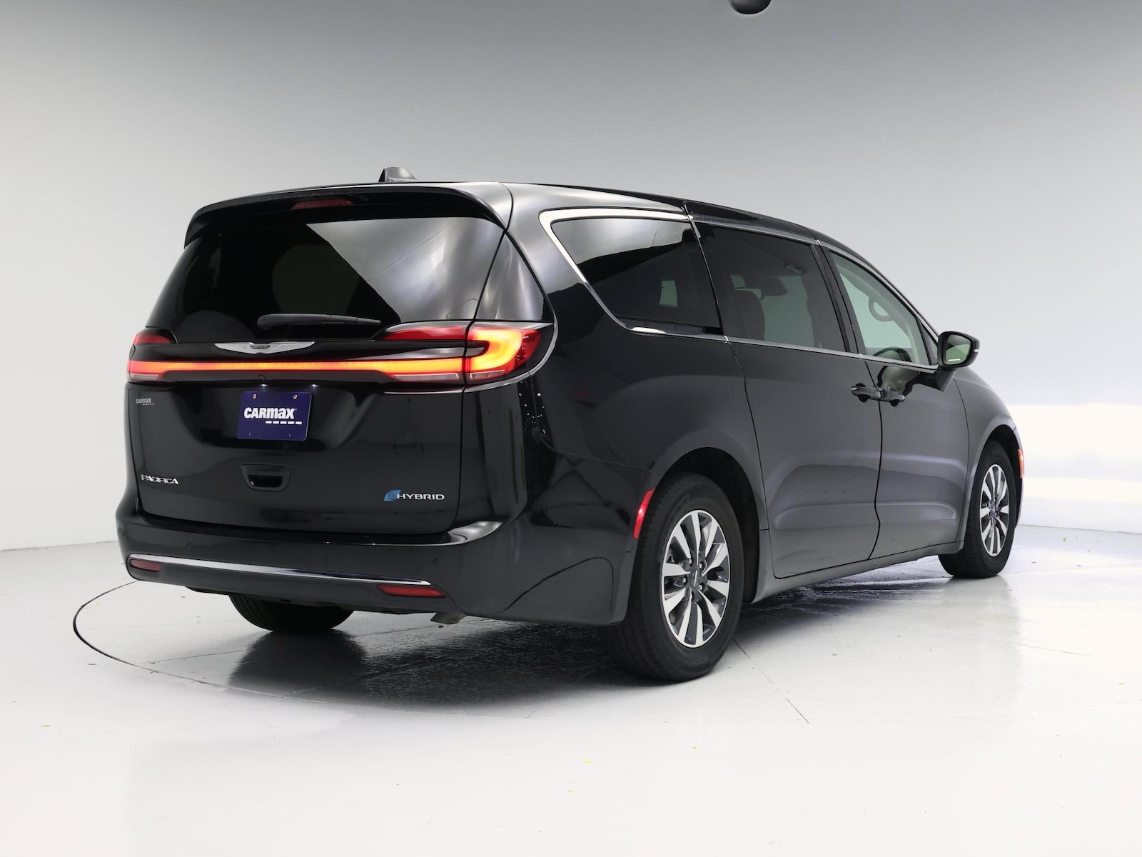 2023 Chrysler Pacifica Hybrid Touring L - Photo 9