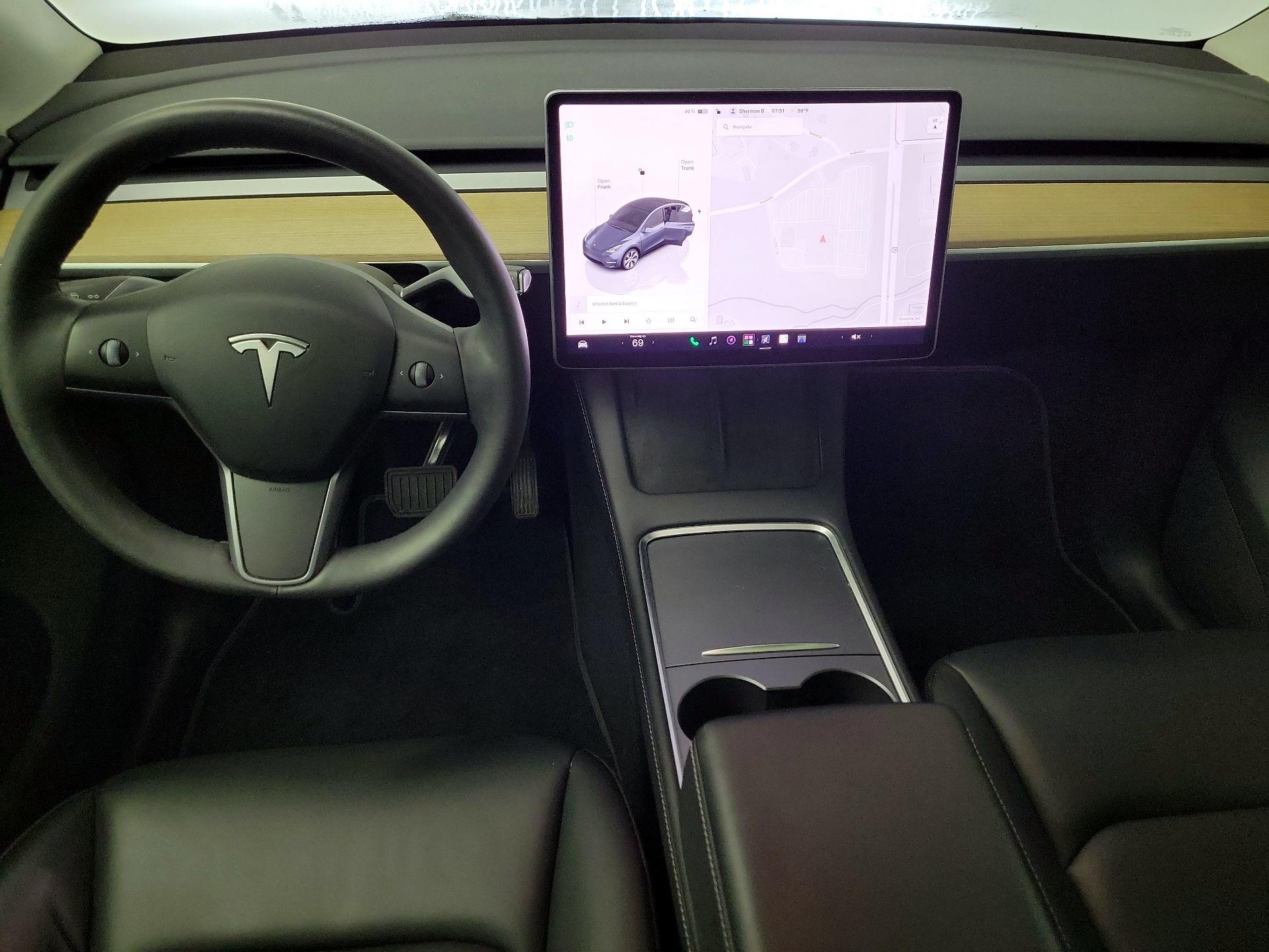 Thumbnail: 2023 Tesla Model Y - 9