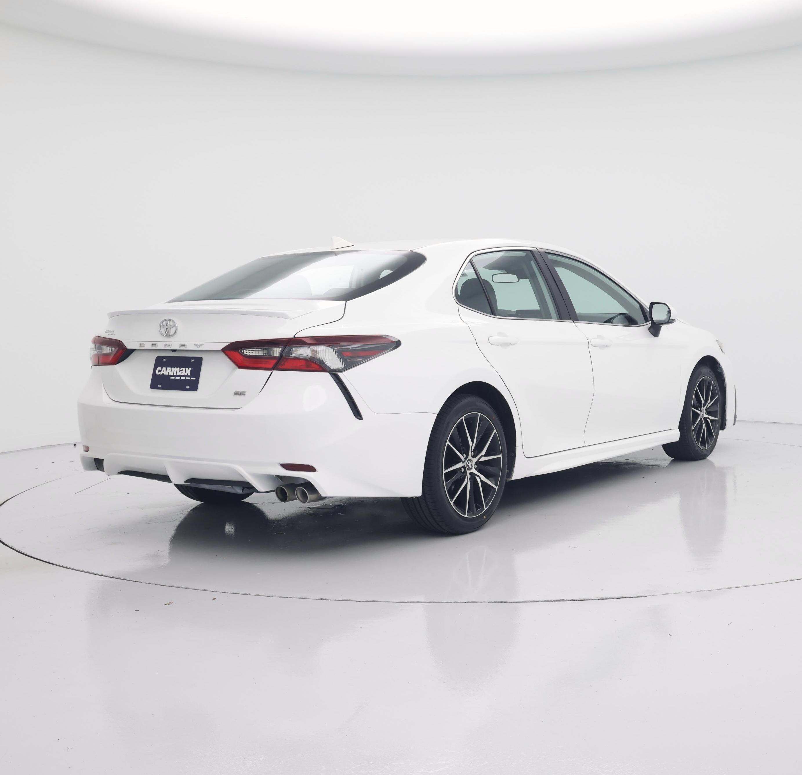 Thumbnail: 2024 Toyota Camry - 8