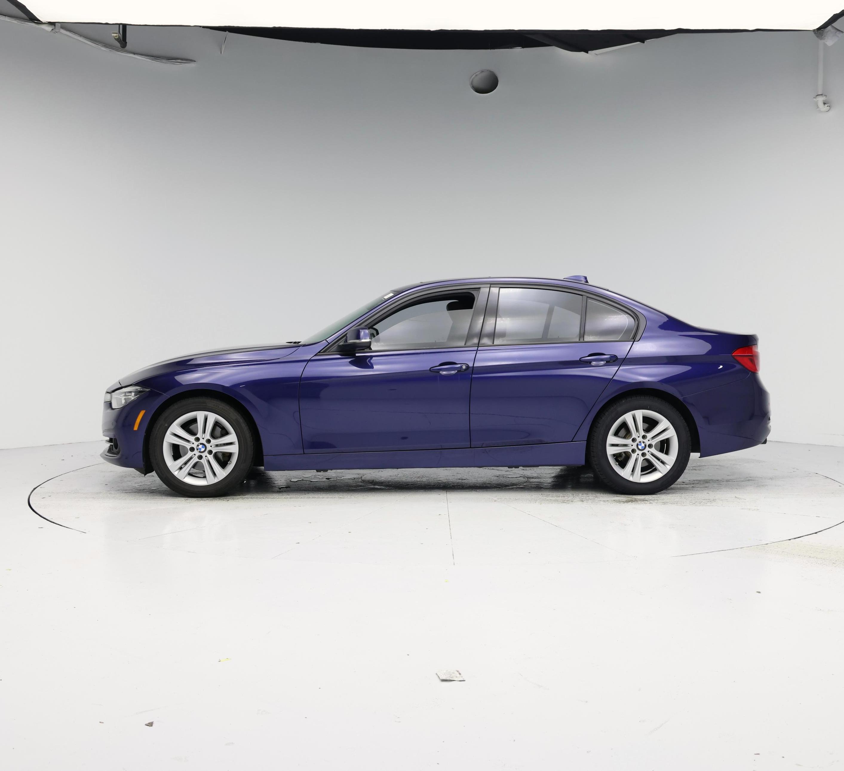 Thumbnail: 2016 BMW 3 Series - 3