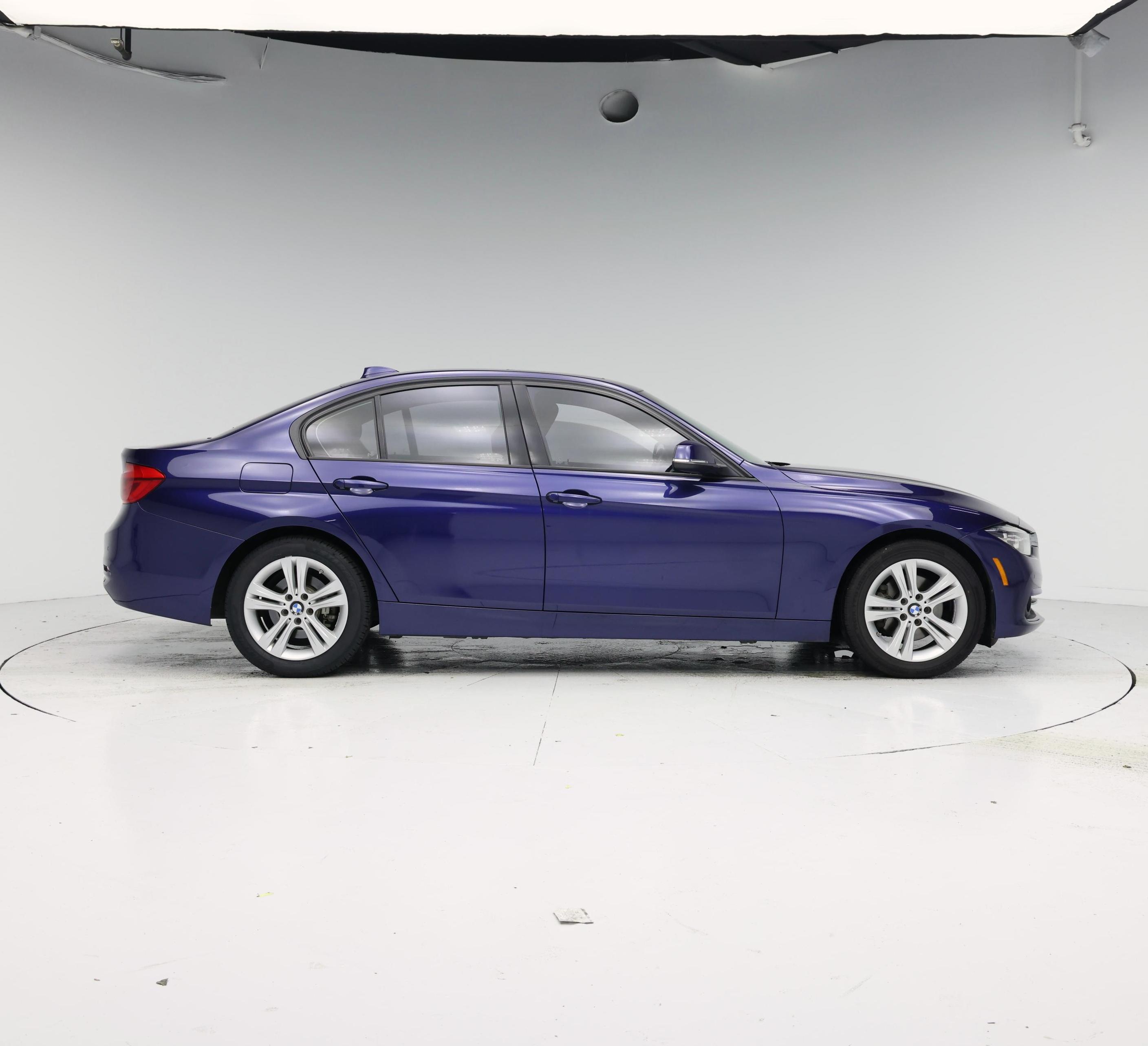 Thumbnail: 2016 BMW 3 Series - 7