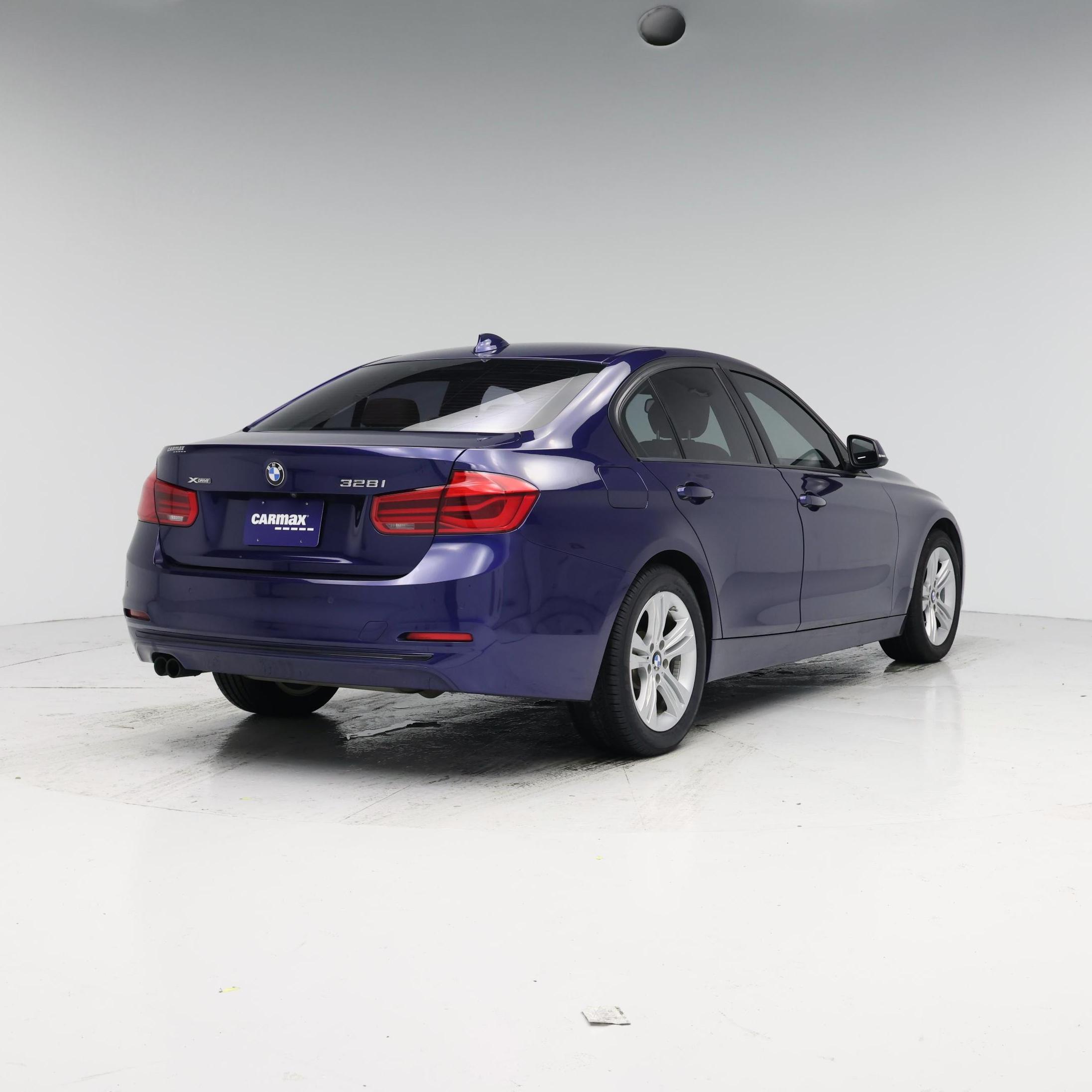 Thumbnail: 2016 BMW 3 Series - 8