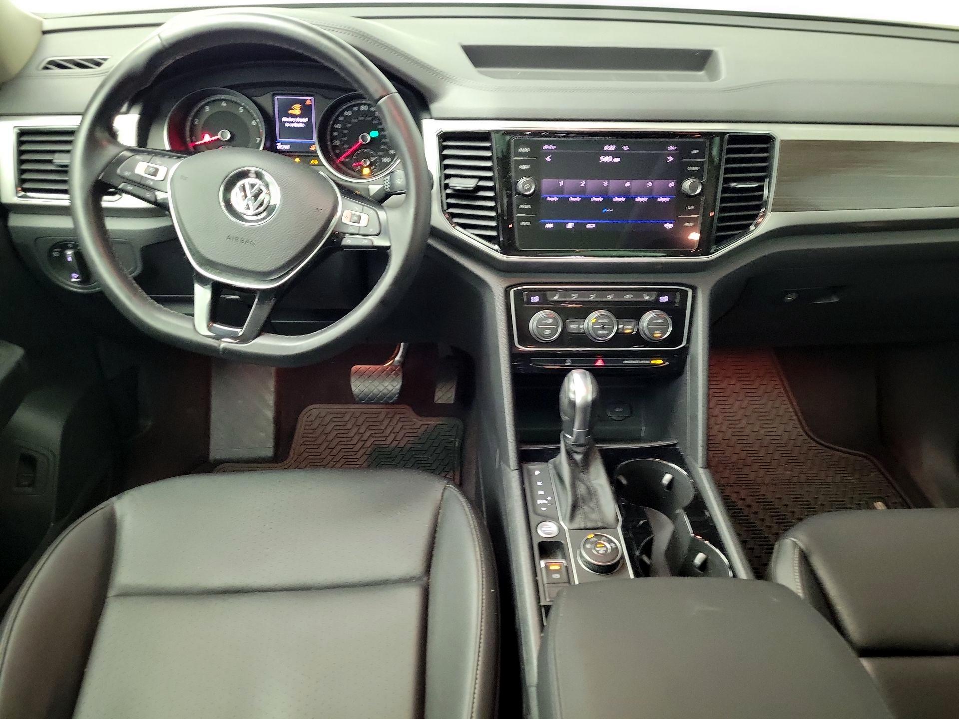 Thumbnail: 2018 Volkswagen Atlas - 9