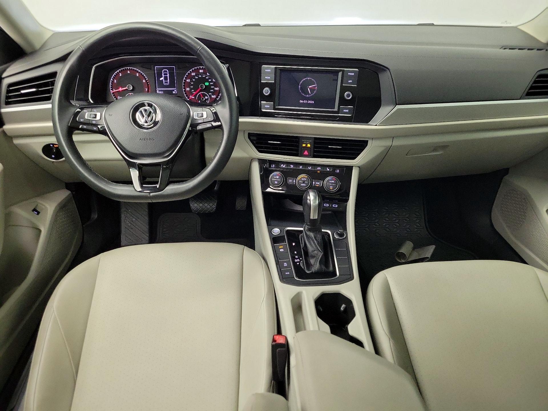 Thumbnail: 2020 Volkswagen Jetta - 9