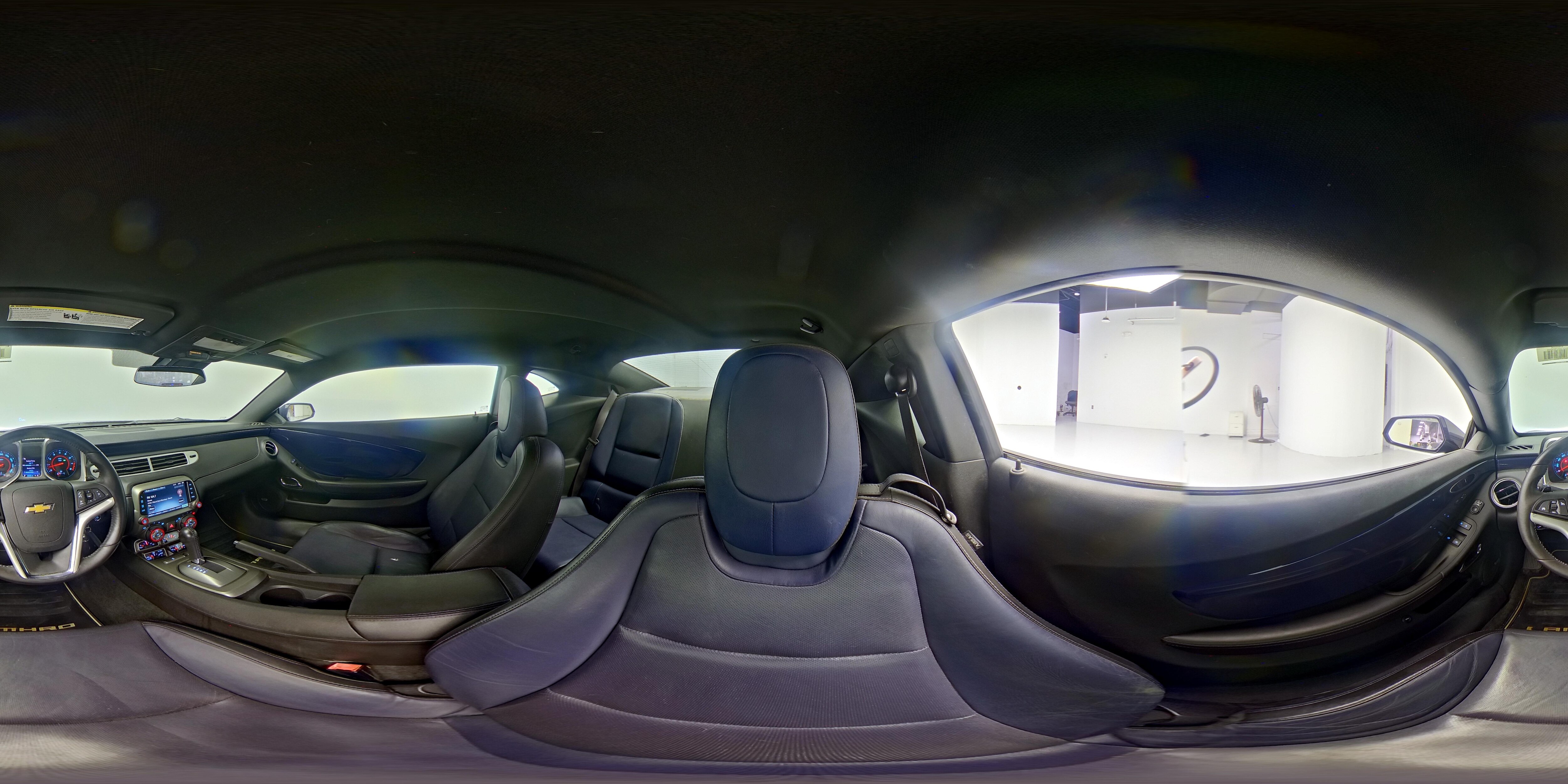 2015 Chevrolet Camaro 2LT - Photo 26