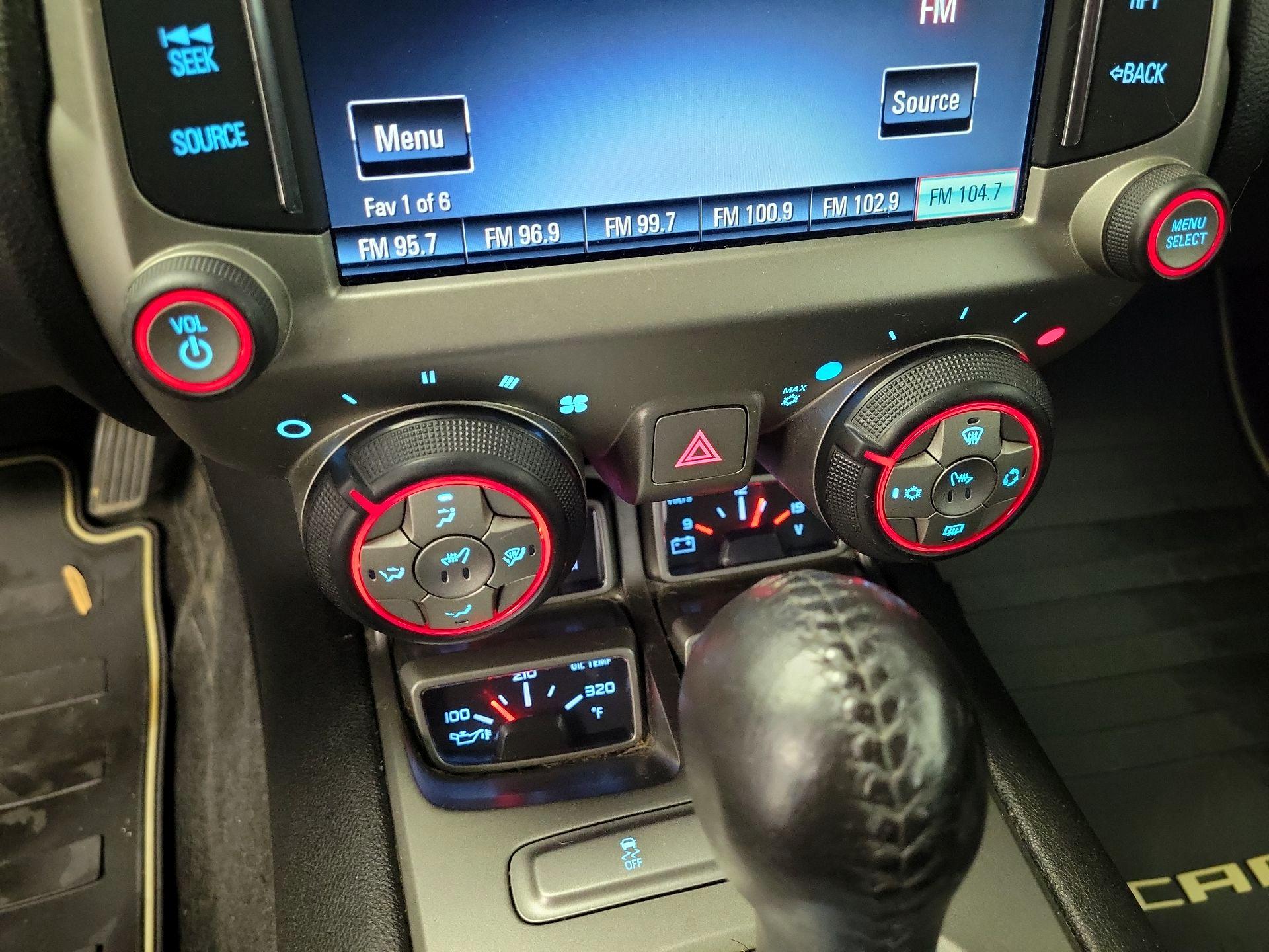 Thumbnail: 2015 Chevrolet Camaro - 17