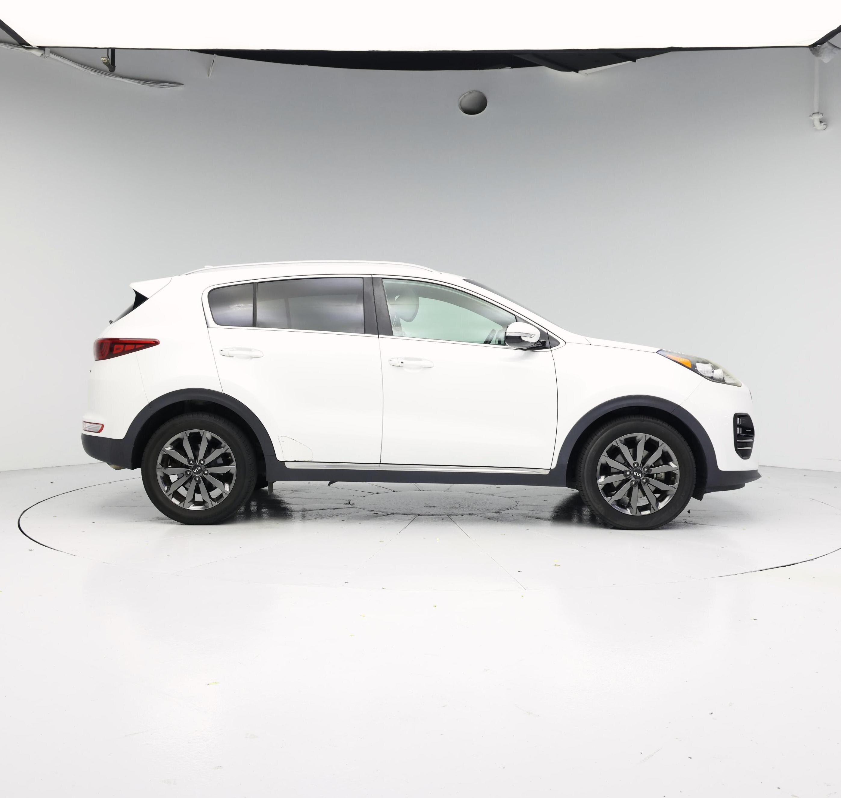 Thumbnail: 2018 Kia Sportage - 7