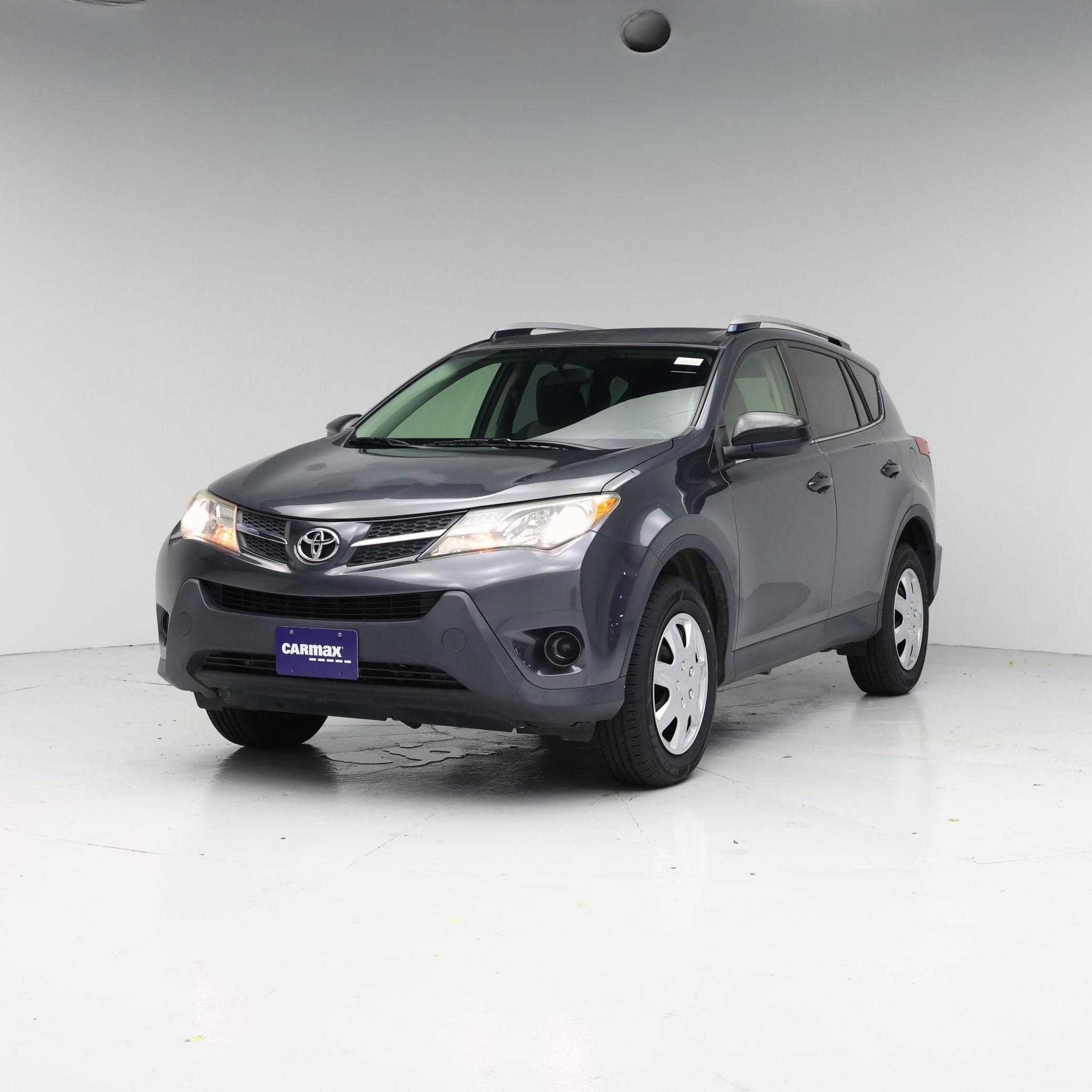 Thumbnail: 2015 Toyota RAV4 - 4
