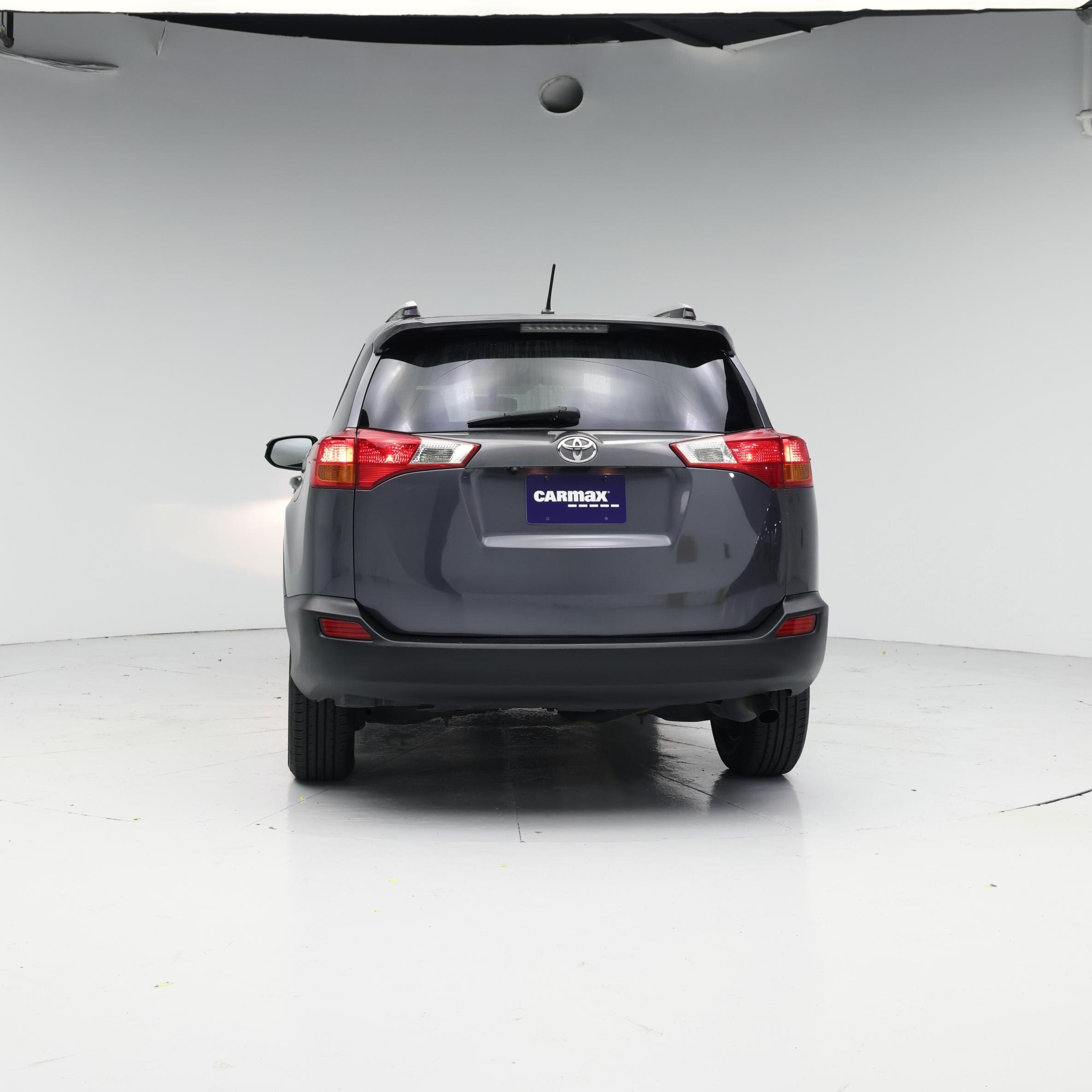 Thumbnail: 2015 Toyota RAV4 - 6