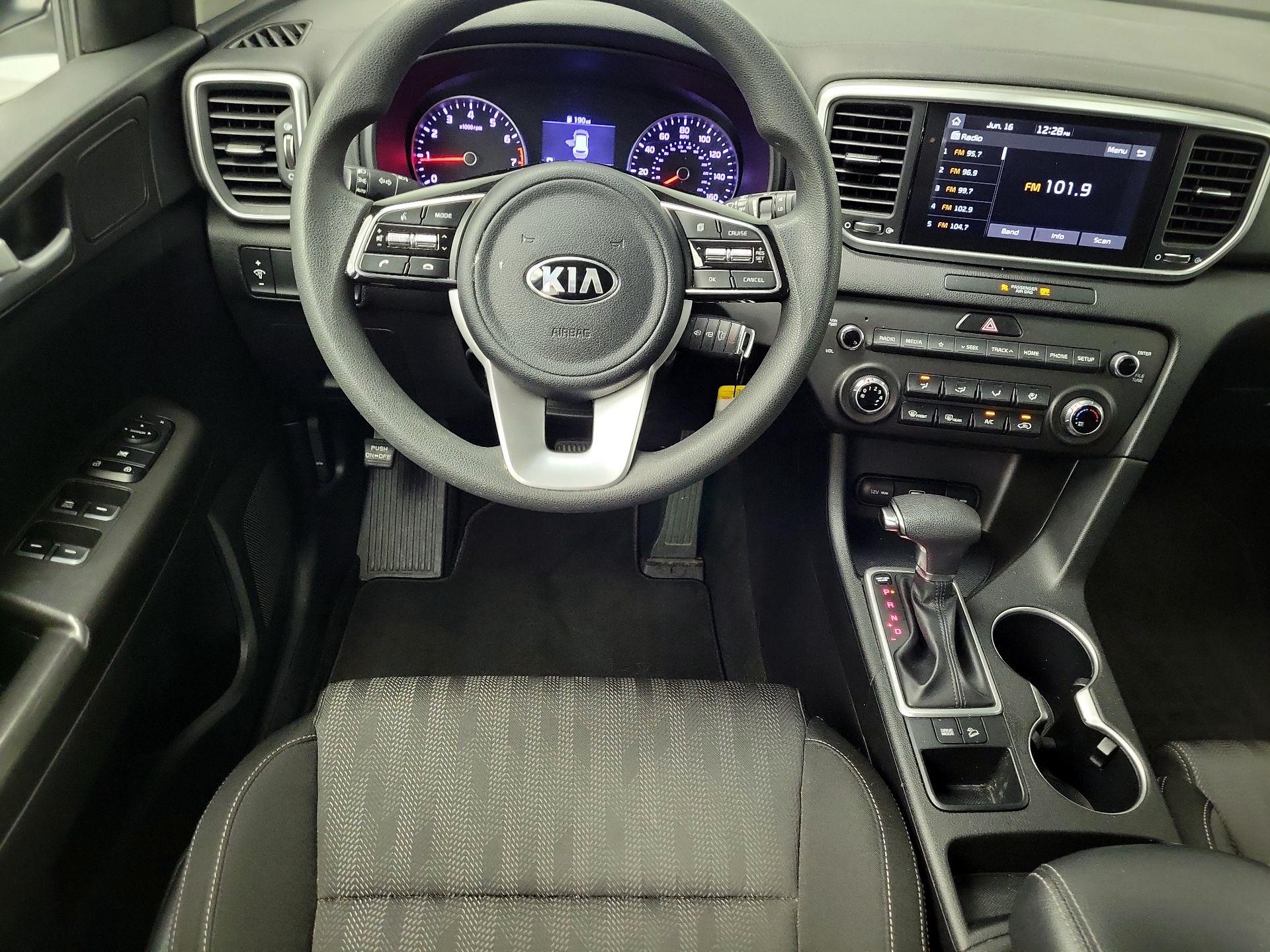 Thumbnail: 2020 Kia Sportage - 10
