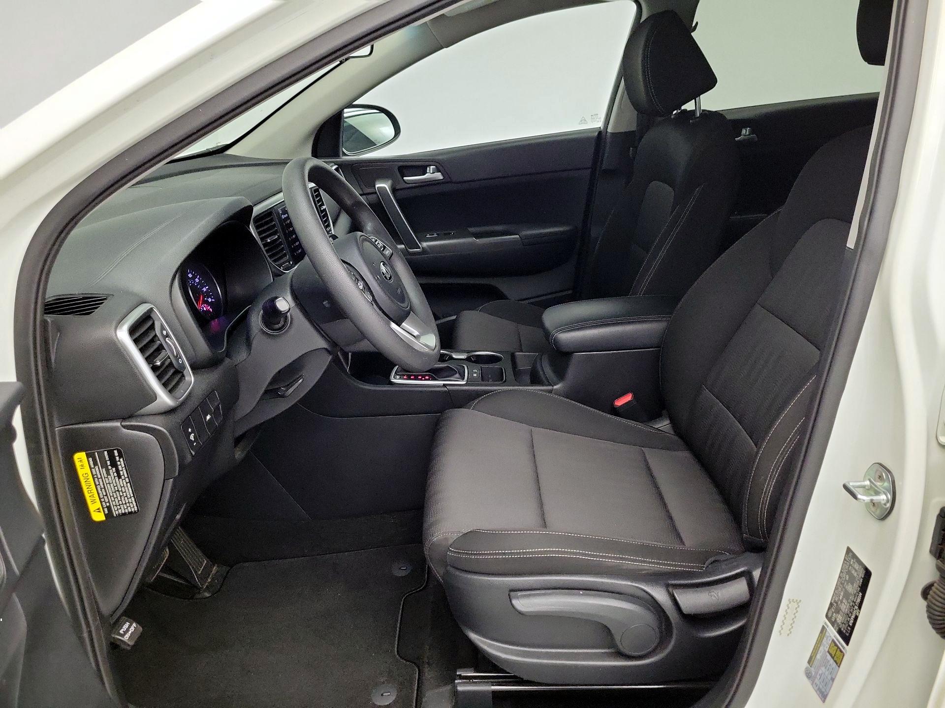 Thumbnail: 2020 Kia Sportage - 11