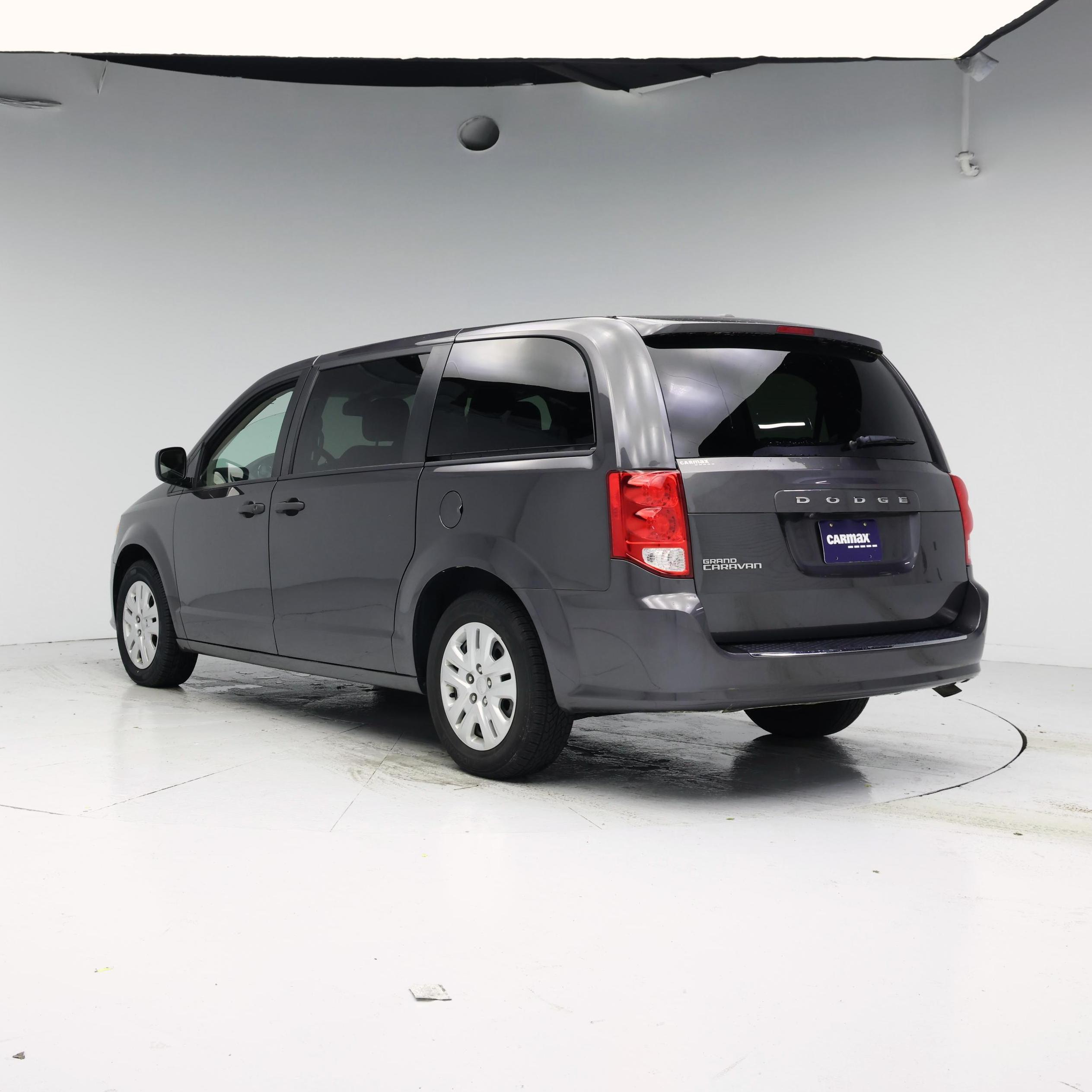 Thumbnail: 2020 Dodge Grand Caravan - 2