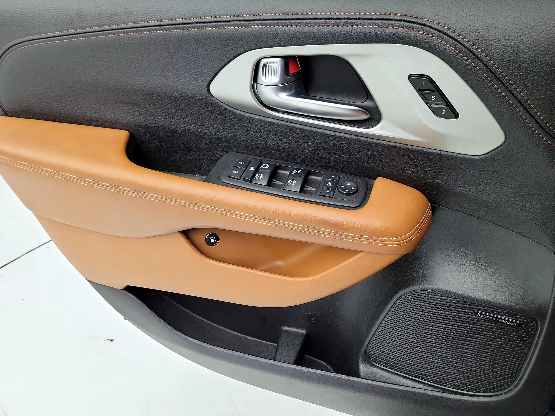Thumbnail: 2025 Chrysler Pacifica - 12