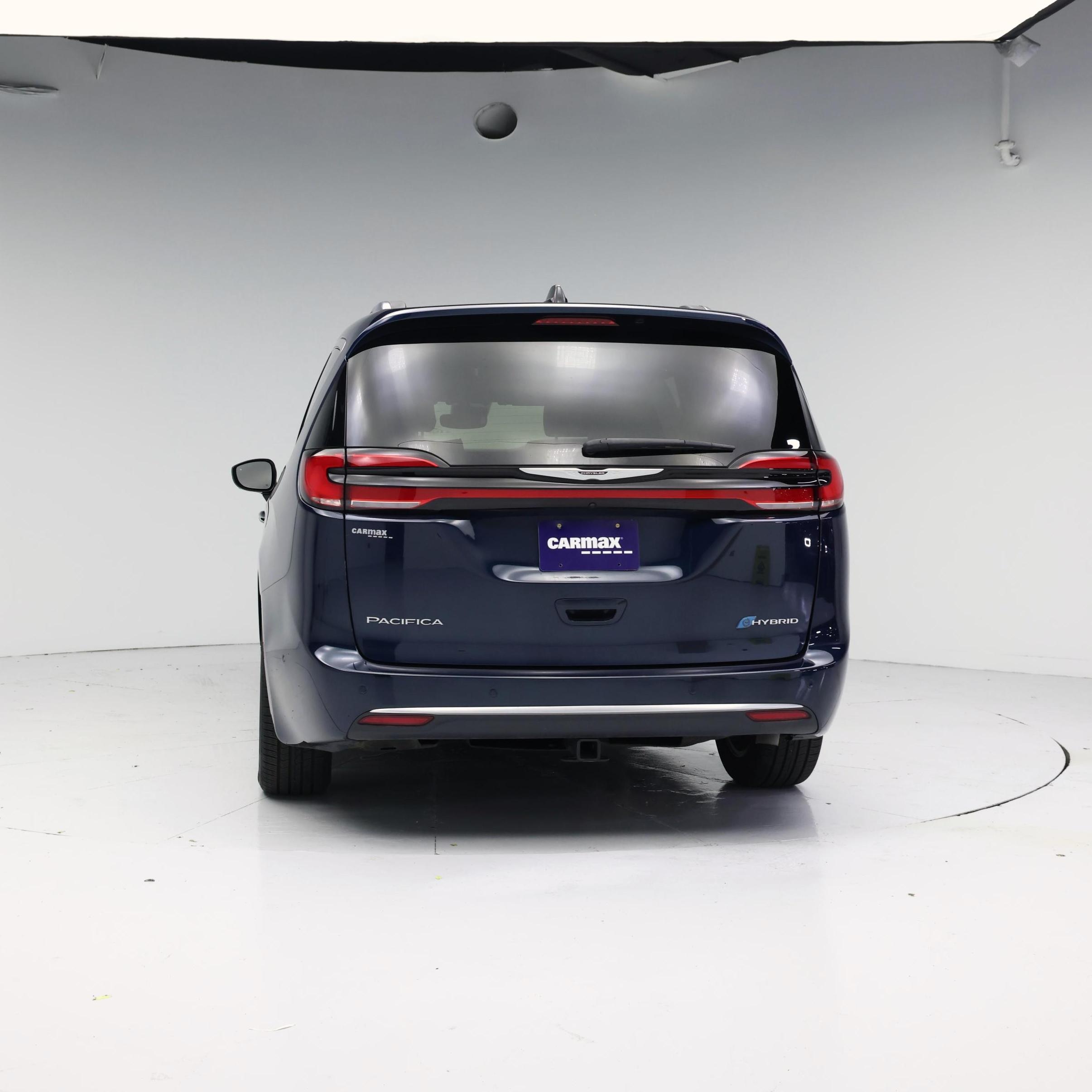 Thumbnail: 2025 Chrysler Pacifica - 6
