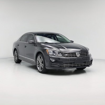 2017 Volkswagen Passat R-Line