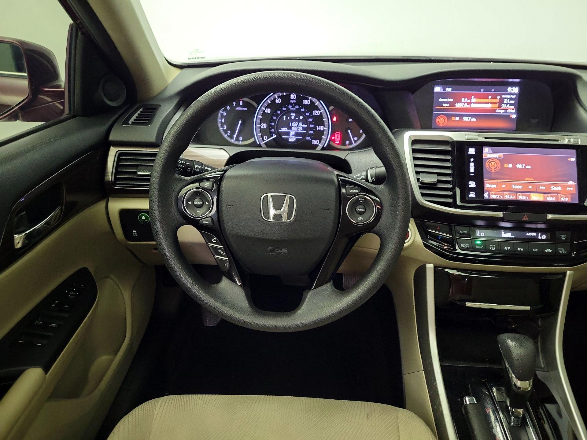 Thumbnail: 2017 Honda Accord - 10