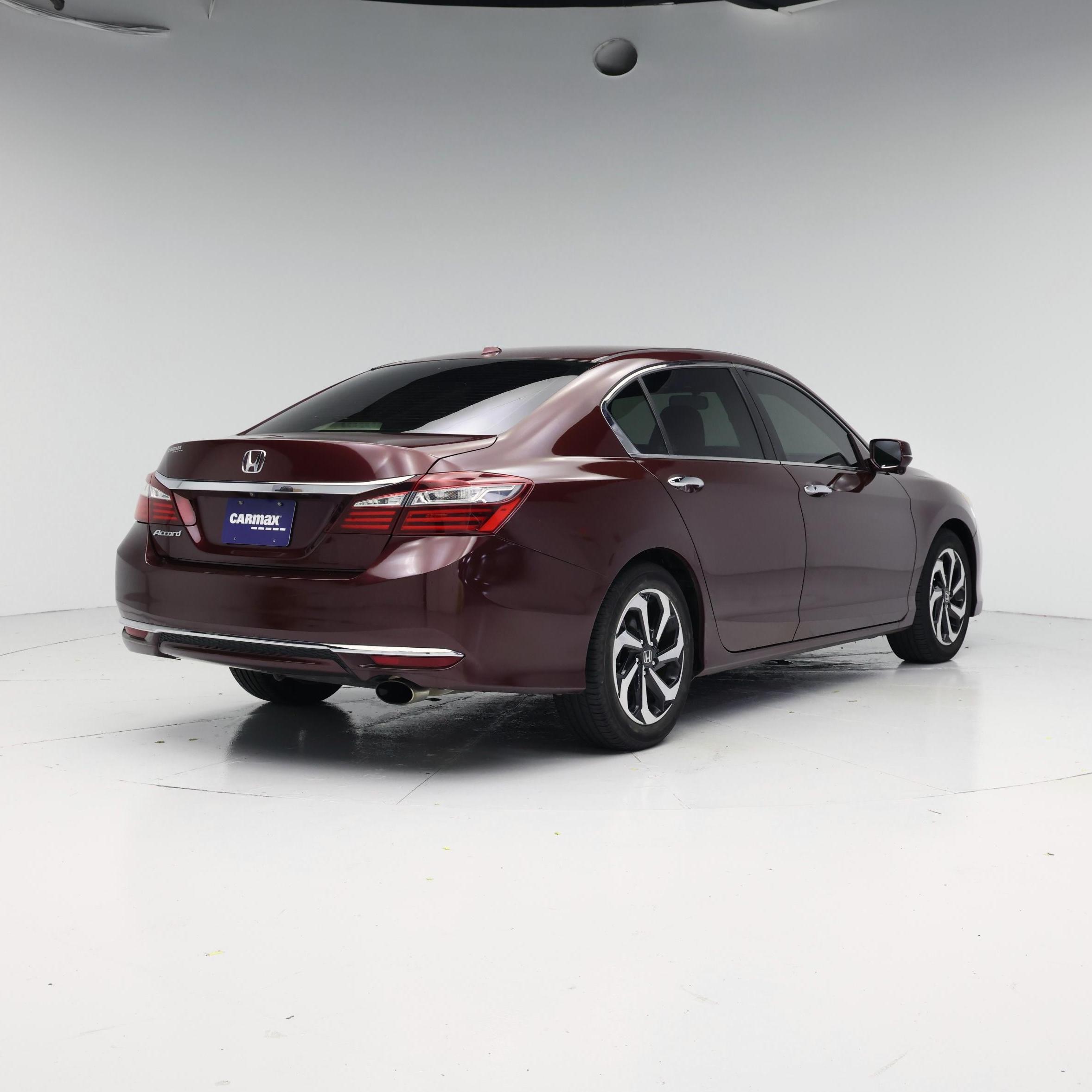 Thumbnail: 2017 Honda Accord - 8