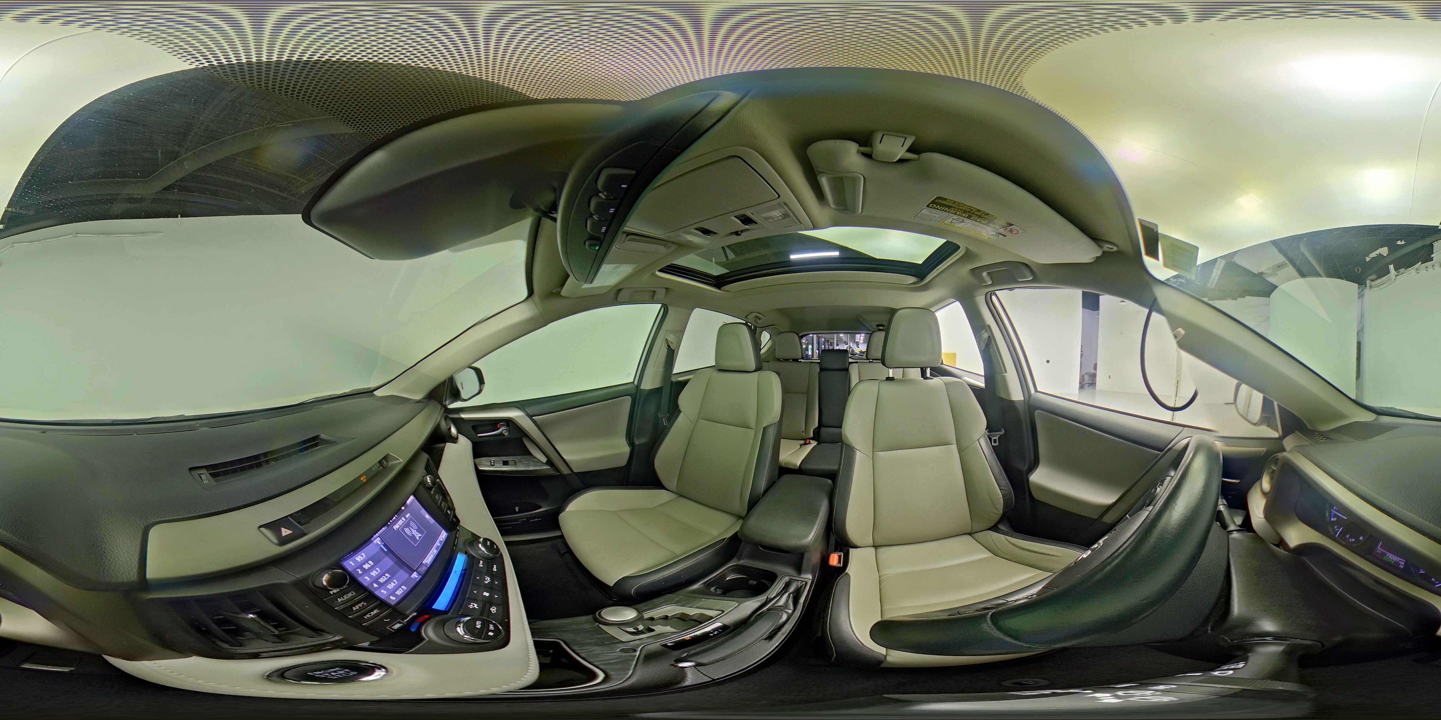 2017 Toyota RAV4 Platinum - Photo 25