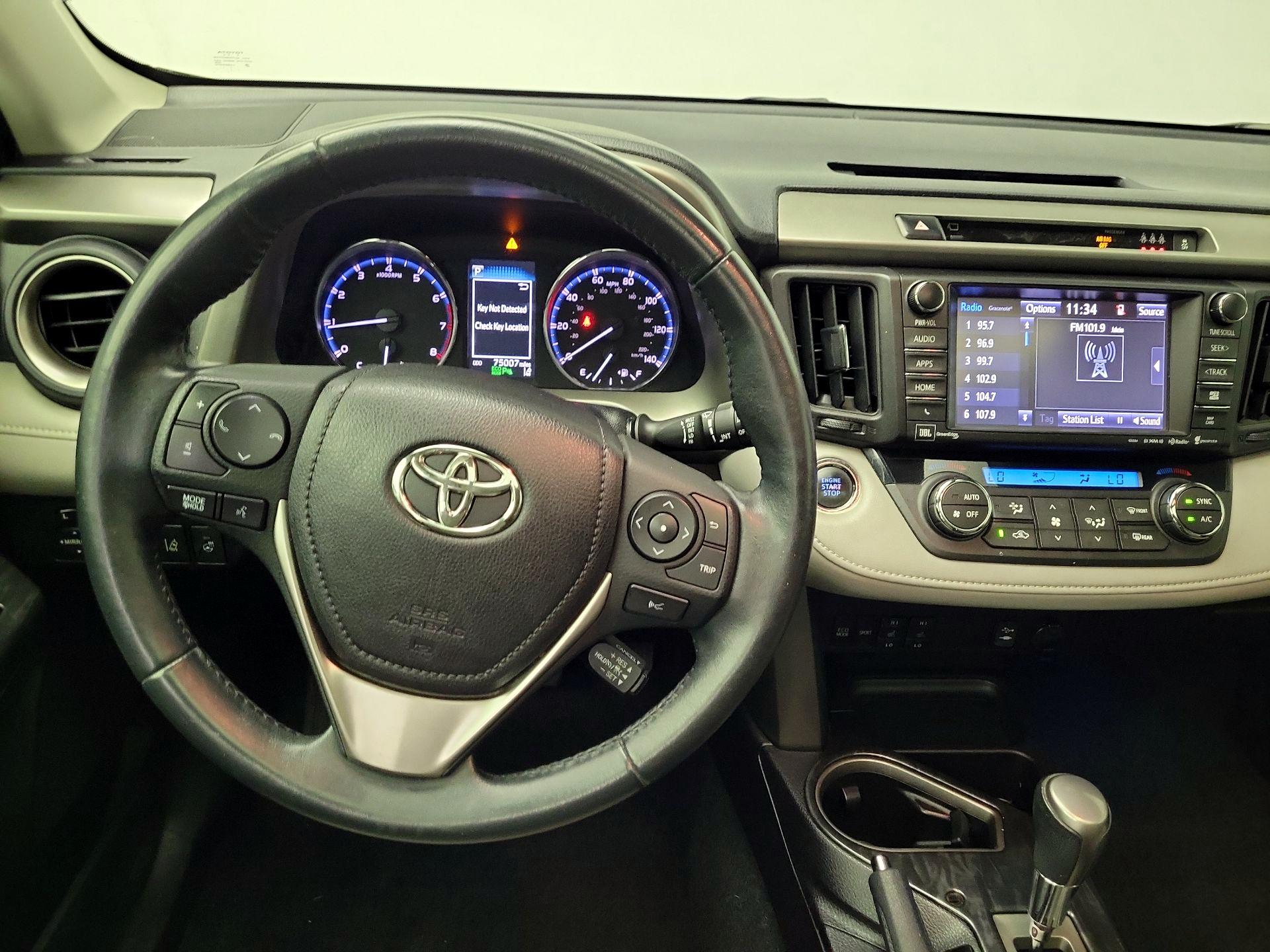 Thumbnail: 2017 Toyota RAV4 - 10