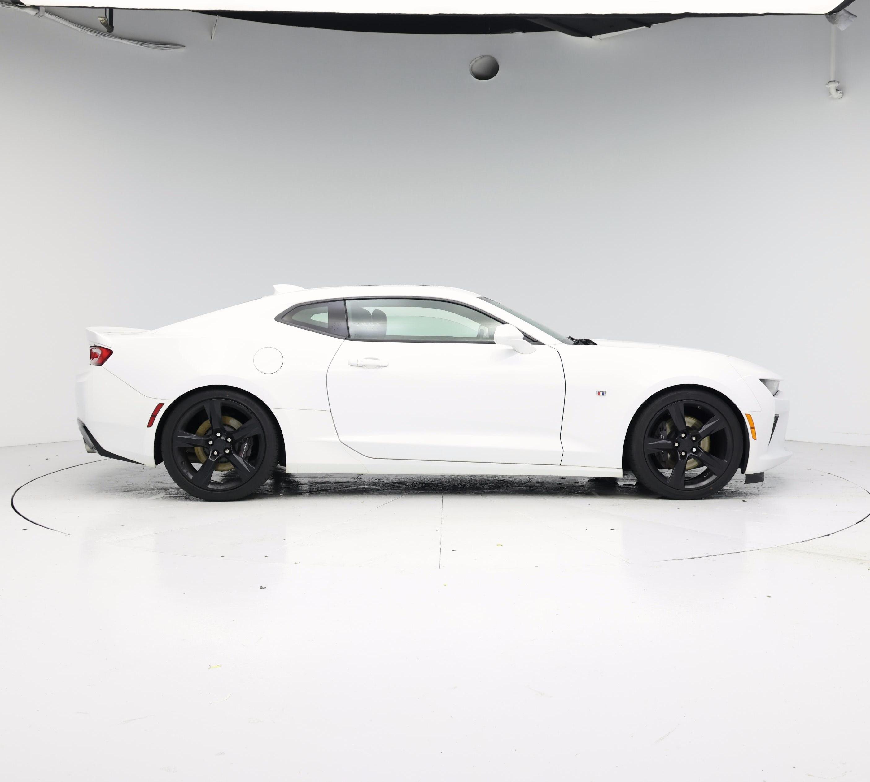 Thumbnail: 2017 Chevrolet Camaro - 7